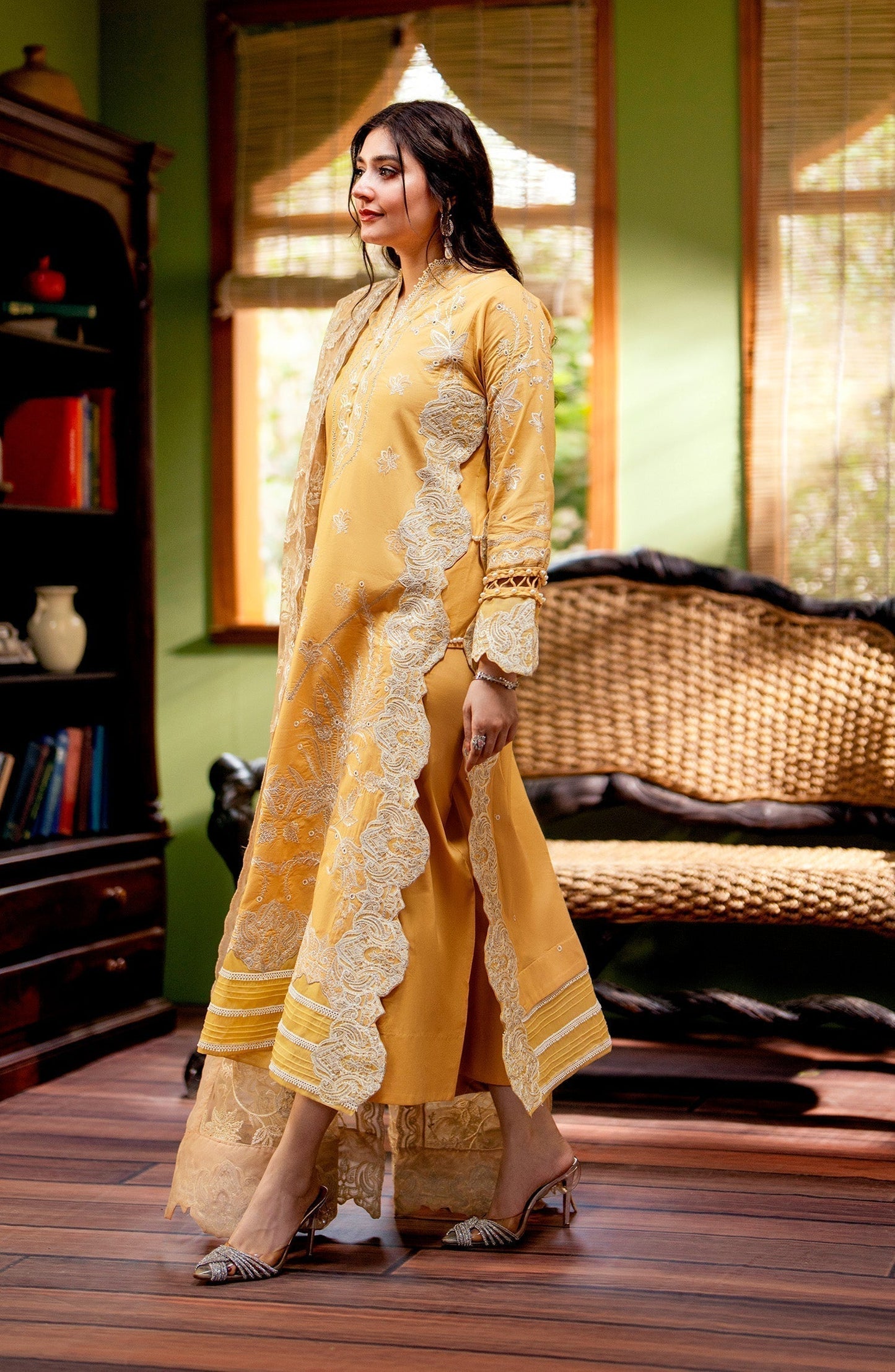 Maryum N Maria | Luxury Lawn 24 | Lamya - Ladies Clothes - Maria Faisal