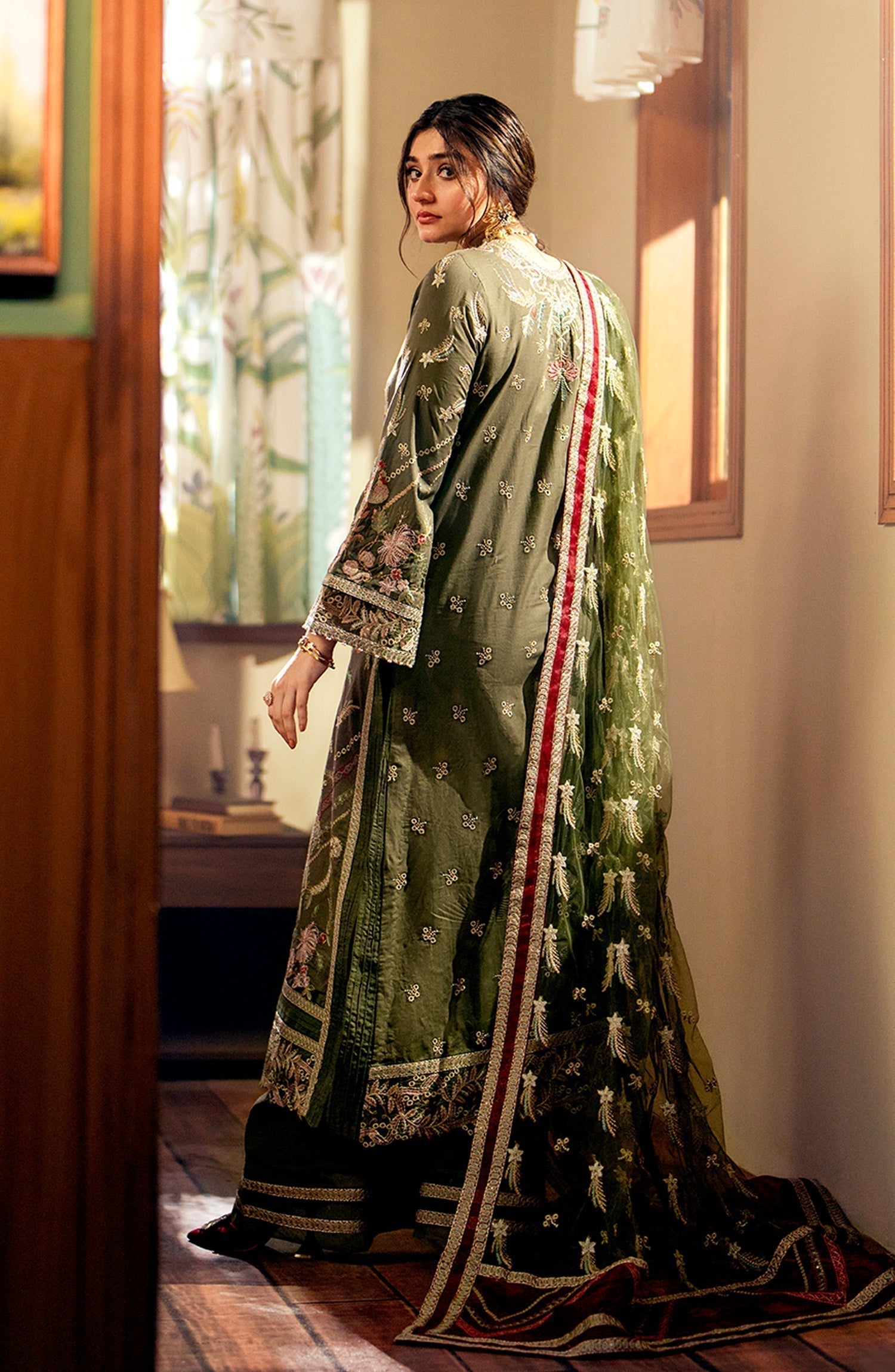 Maryum N Maria | Luxury Lawn 24 | Amira - Ladies Clothes - Maria Faisal