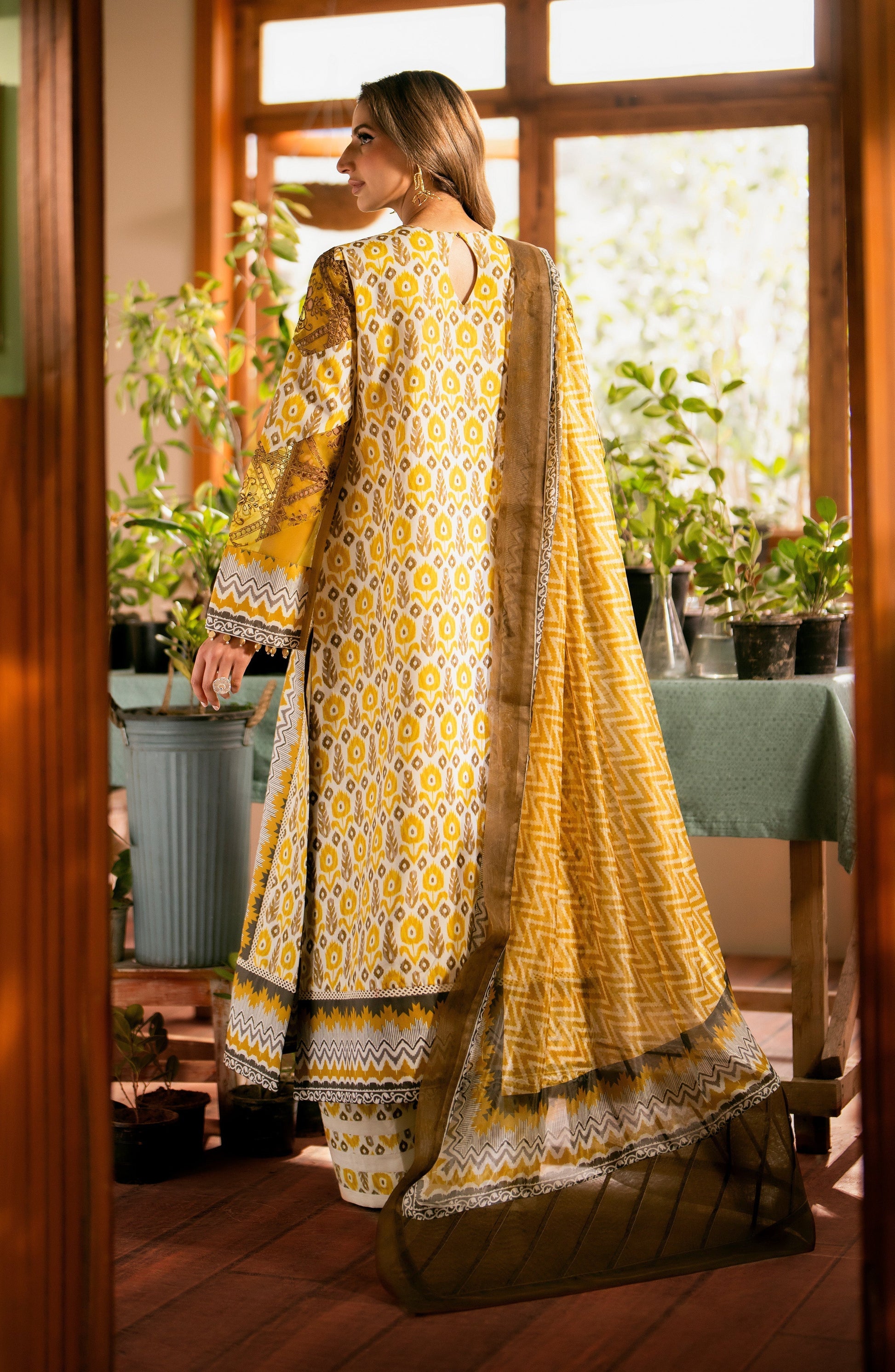 Maryum N Maria | Luxury Lawn 24 | Layla - Ladies Clothes - Maria Faisal