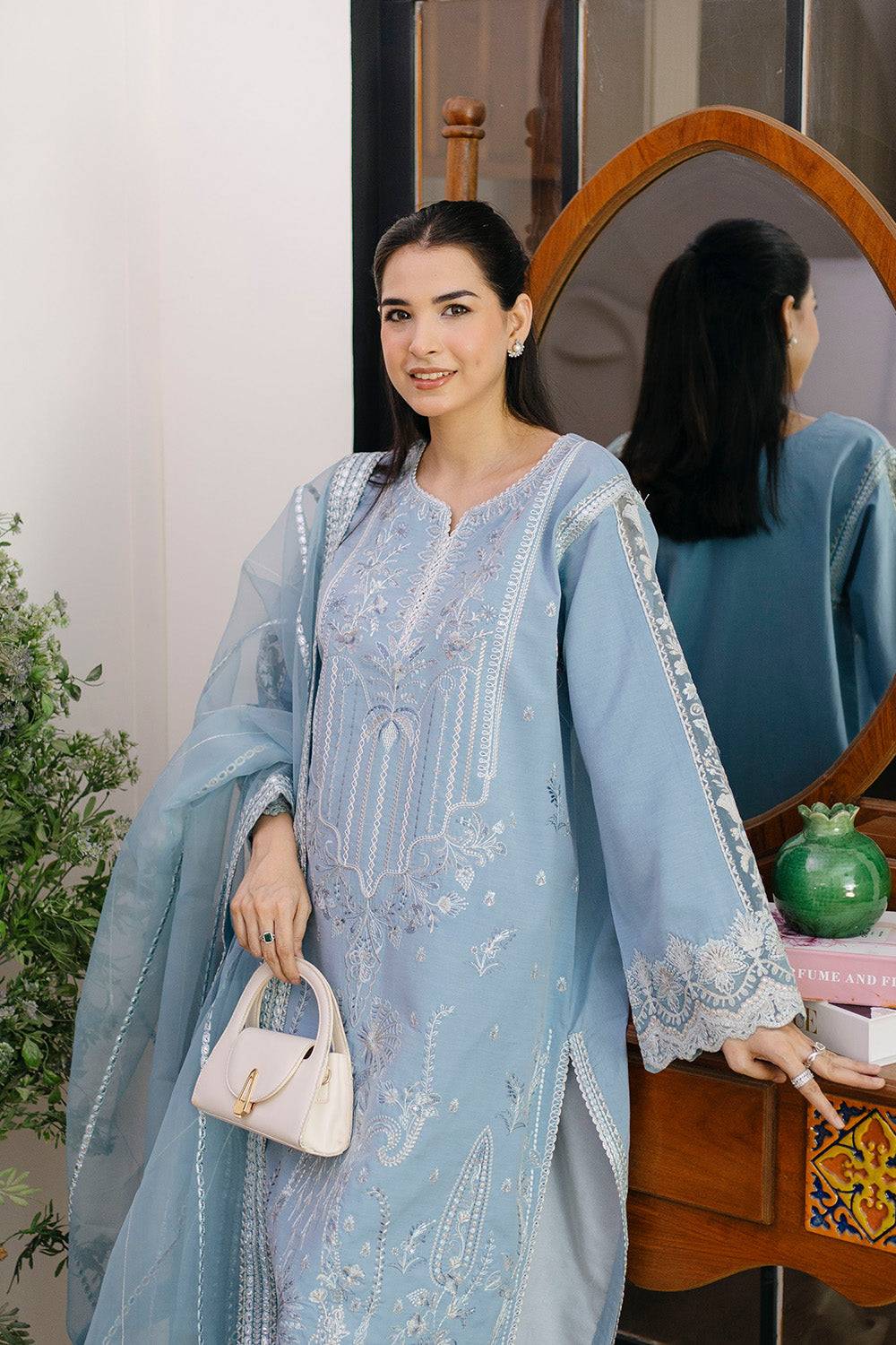 Maryam N Maria | Koel 25 | AISLING - MS50272 by Maria Faisal - Registered Vendor of : Maryam N Maria - type : Ladies Clothes - 100% original wedding dresses