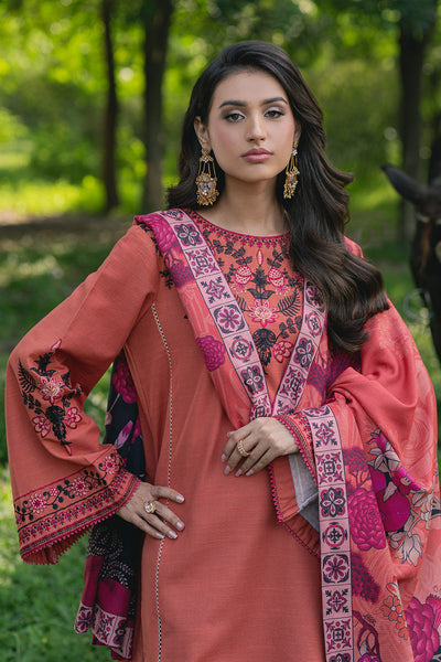 Maryum N Maria | Cosy Crew Winter Pret 25 | ELO - MSS5771 - Casual Dress - available at Maria Faisal in UK and USA.