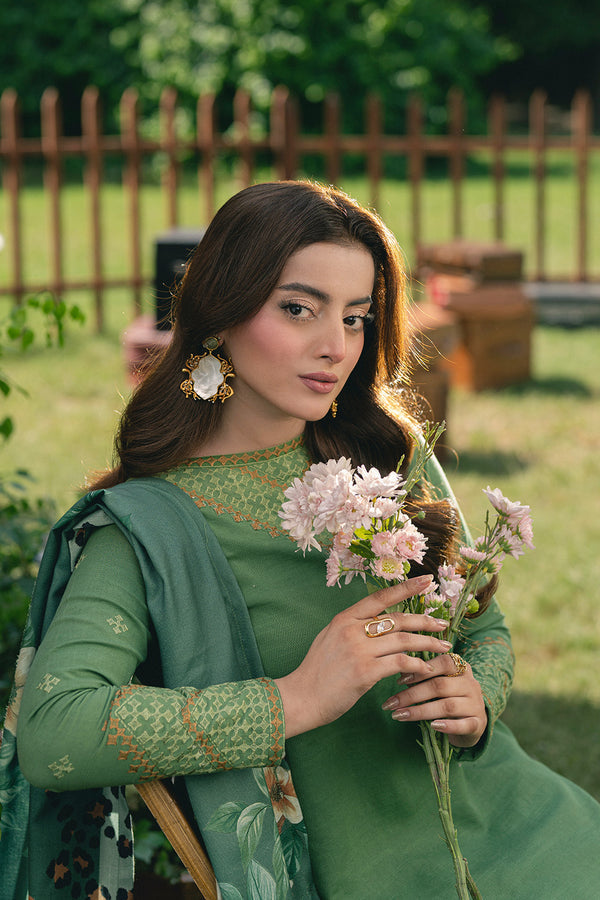 Maryum N Maria | Cosy Crew Winter Pret 25 | KOI - MSS5774 - Casual Dress - available at Maria Faisal in UK and USA.