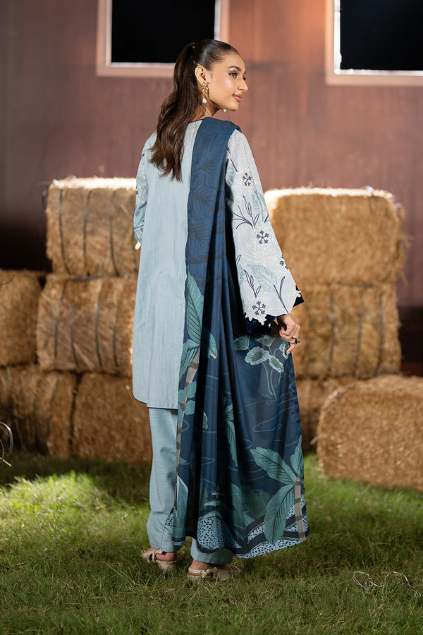 Maryum N Maria | Cosy Crew Winter Pret 25 | GULSHIRIN - MSS5762 - Casual Dress - available at Maria Faisal in UK and USA.