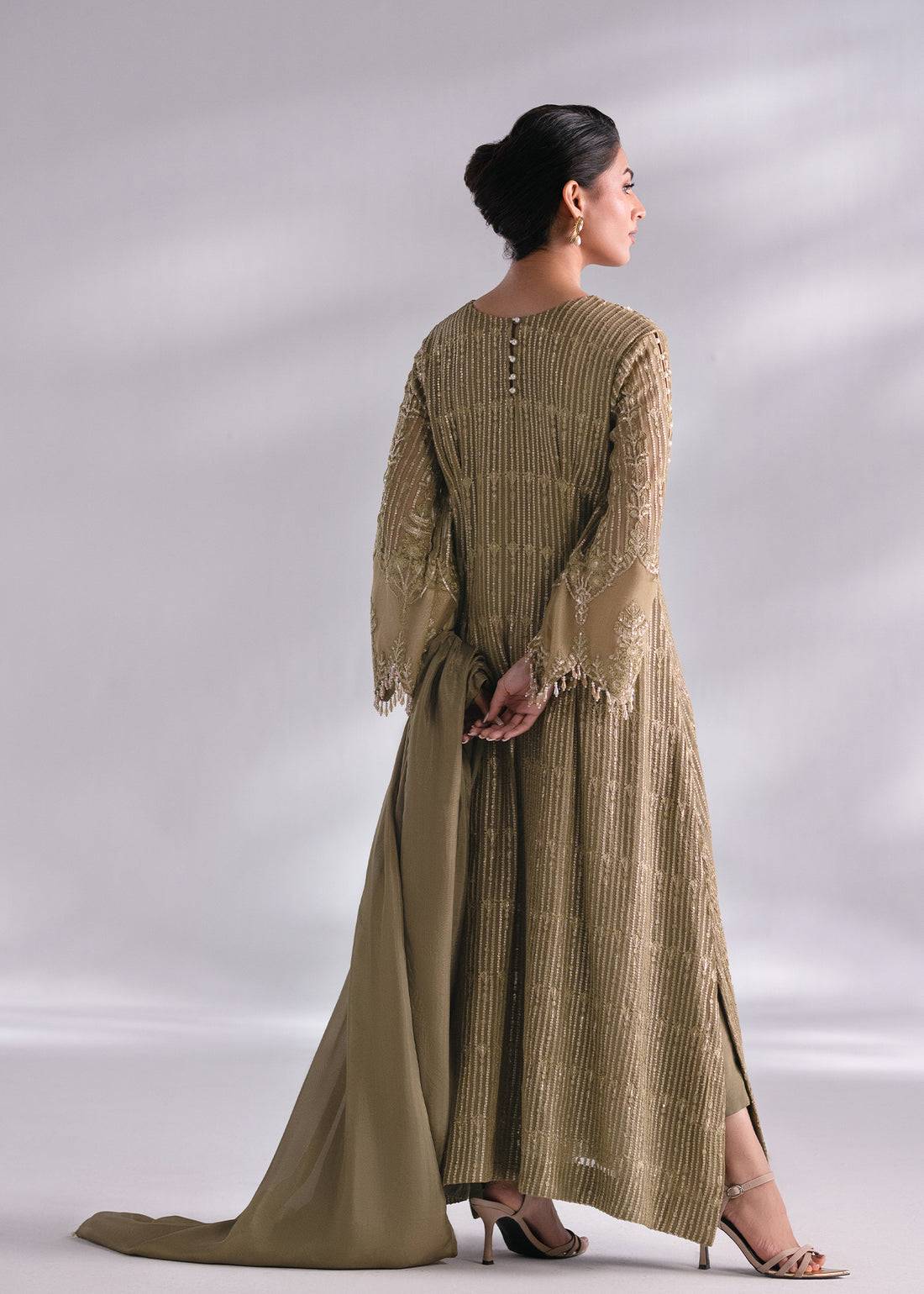 Mehak Yaqoob | Enchante The Luxe Edit | Peridot by Maria Faisal - Registered Vendor of : Mehak Yaqoob - type : Ladies Clothes - 100% original wedding dresses