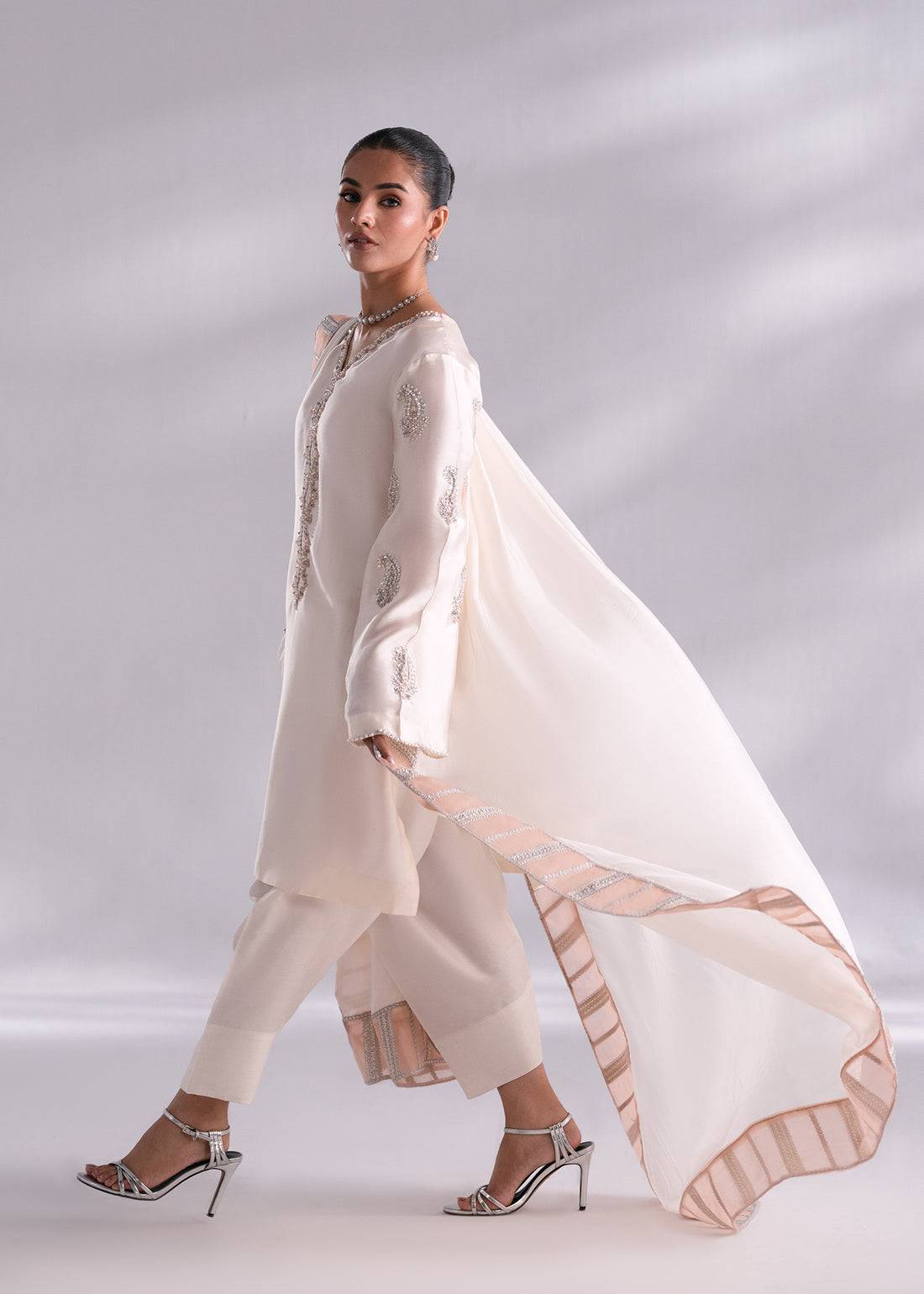 Mehak Yaqoob | Enchante The Luxe Edit | Opal by Maria Faisal - Registered Vendor of : Mehak Yaqoob - type : Ladies Clothes - 100% original wedding dresses