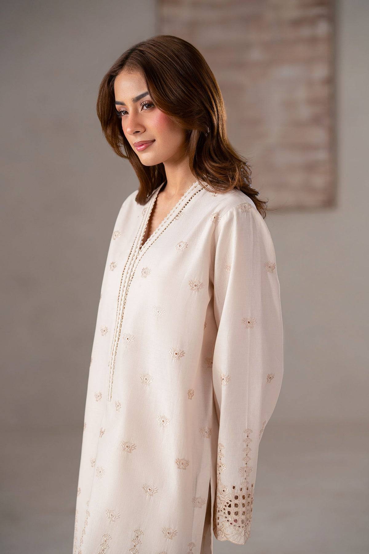 Akbar Aslam | Pret Lawn | Ivra by Maria Faisal - Registered Vendor of : Akbar Aslam - type : Ladies Clothes - 100% original wedding dresses