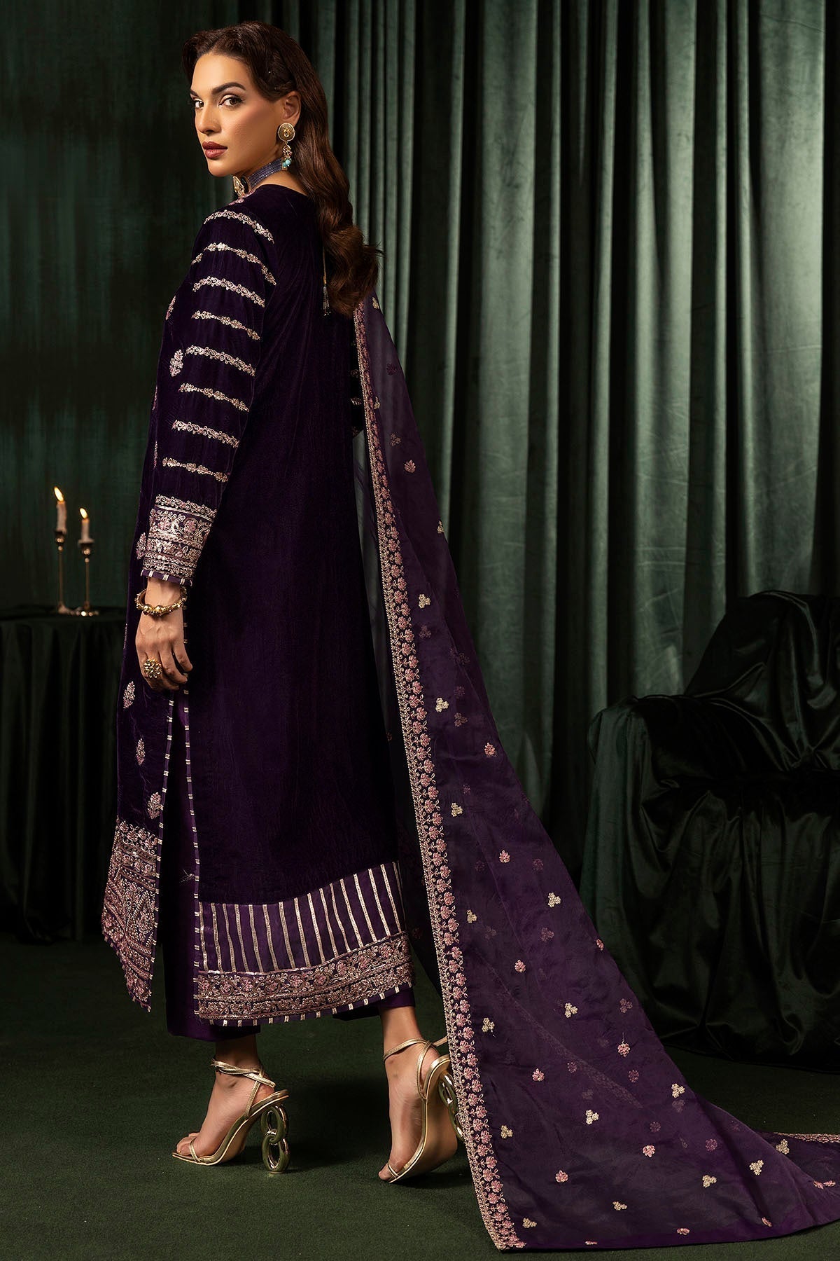 Motifz | Velvet Formals | 5100-IRHA - Ladies Clothes - Maria Faisal