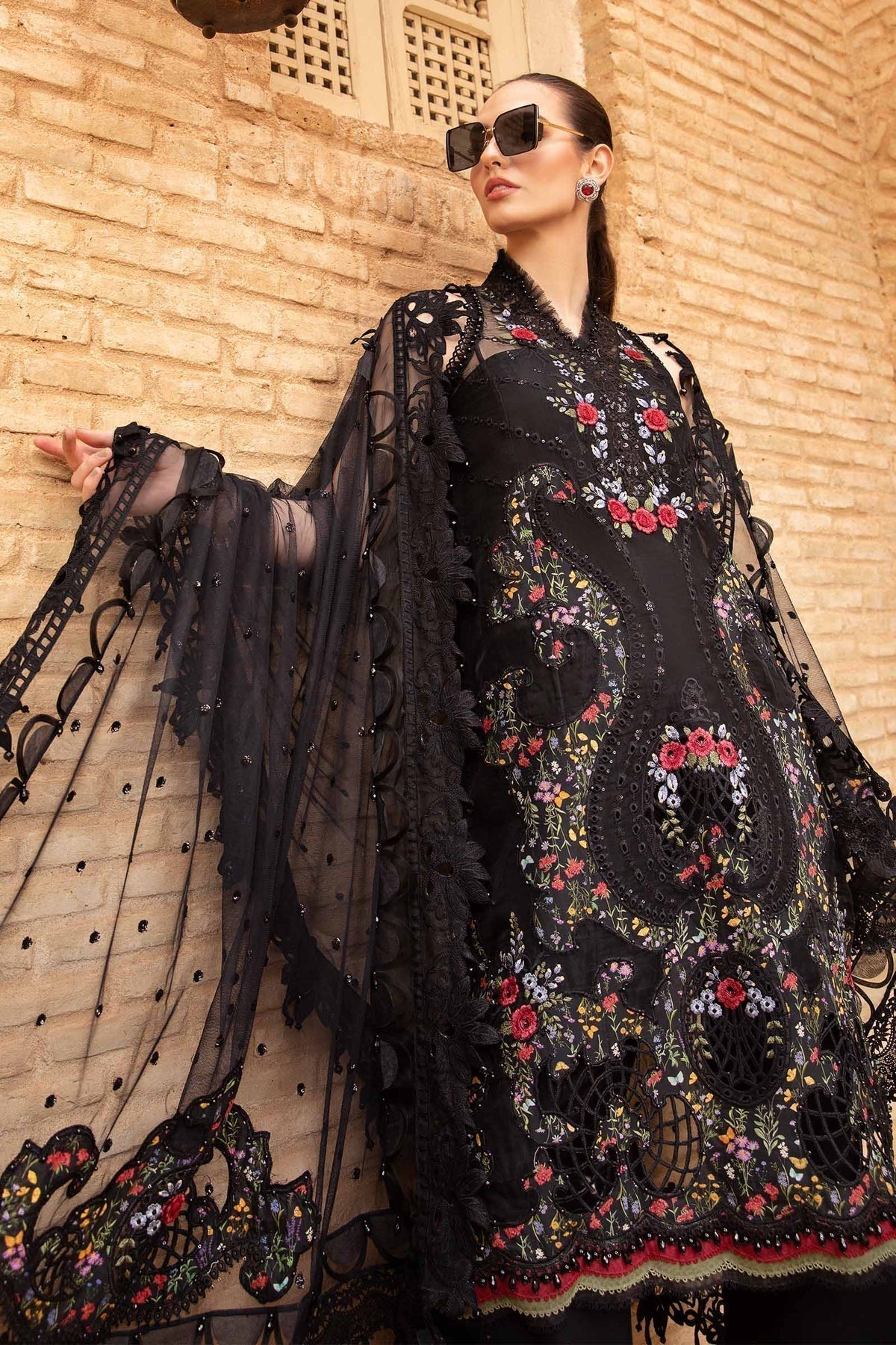 Maria B | Voyage a' Luxe Lawn | D-2405-B - Ladies Clothes - Maria Faisal