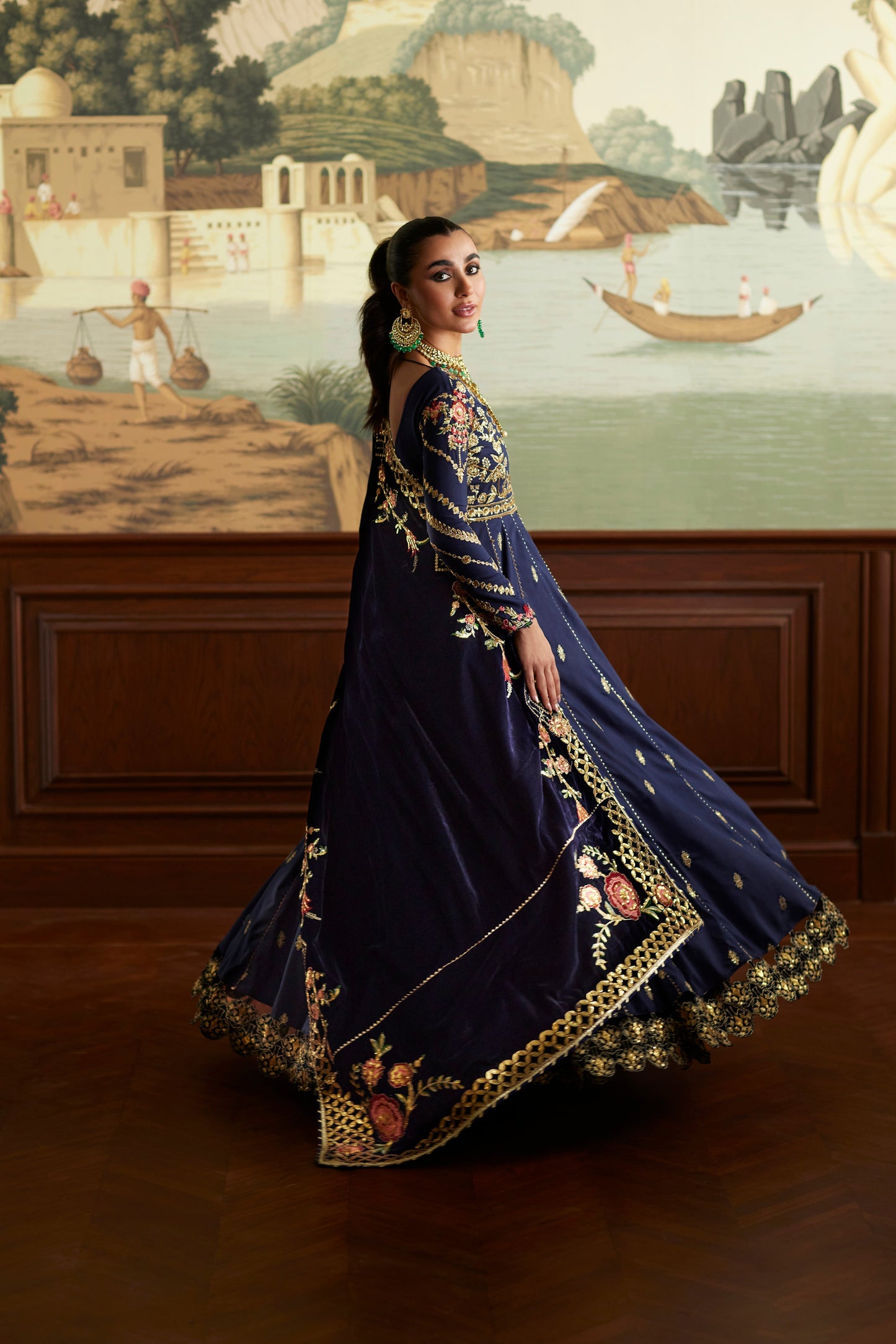 Mina Hassan | Velvet Luxe | Raniya - Ladies Clothes - Maria Faisal