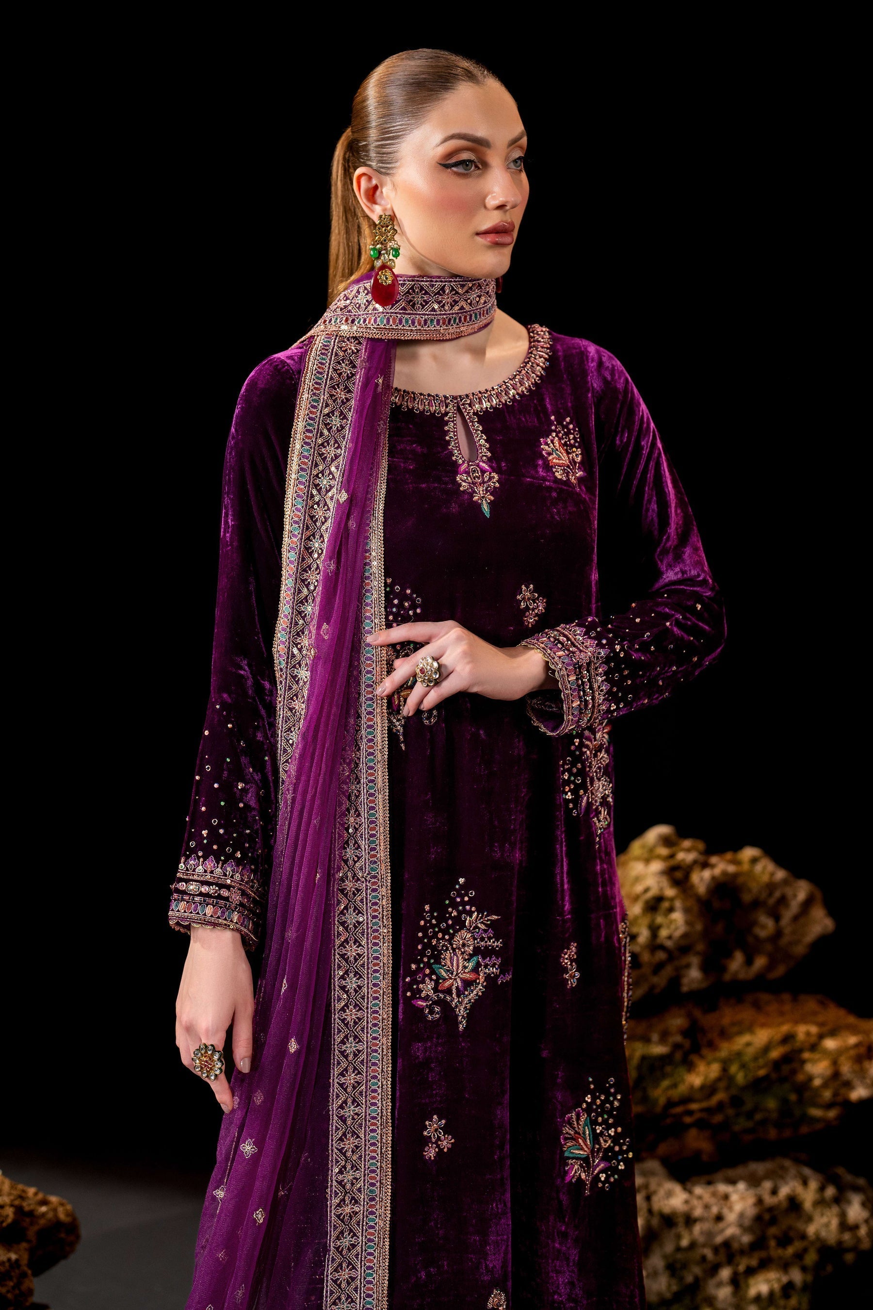 Naqshi | Makhmal 24 | Rubayi - Ladies Clothes - Maria Faisal