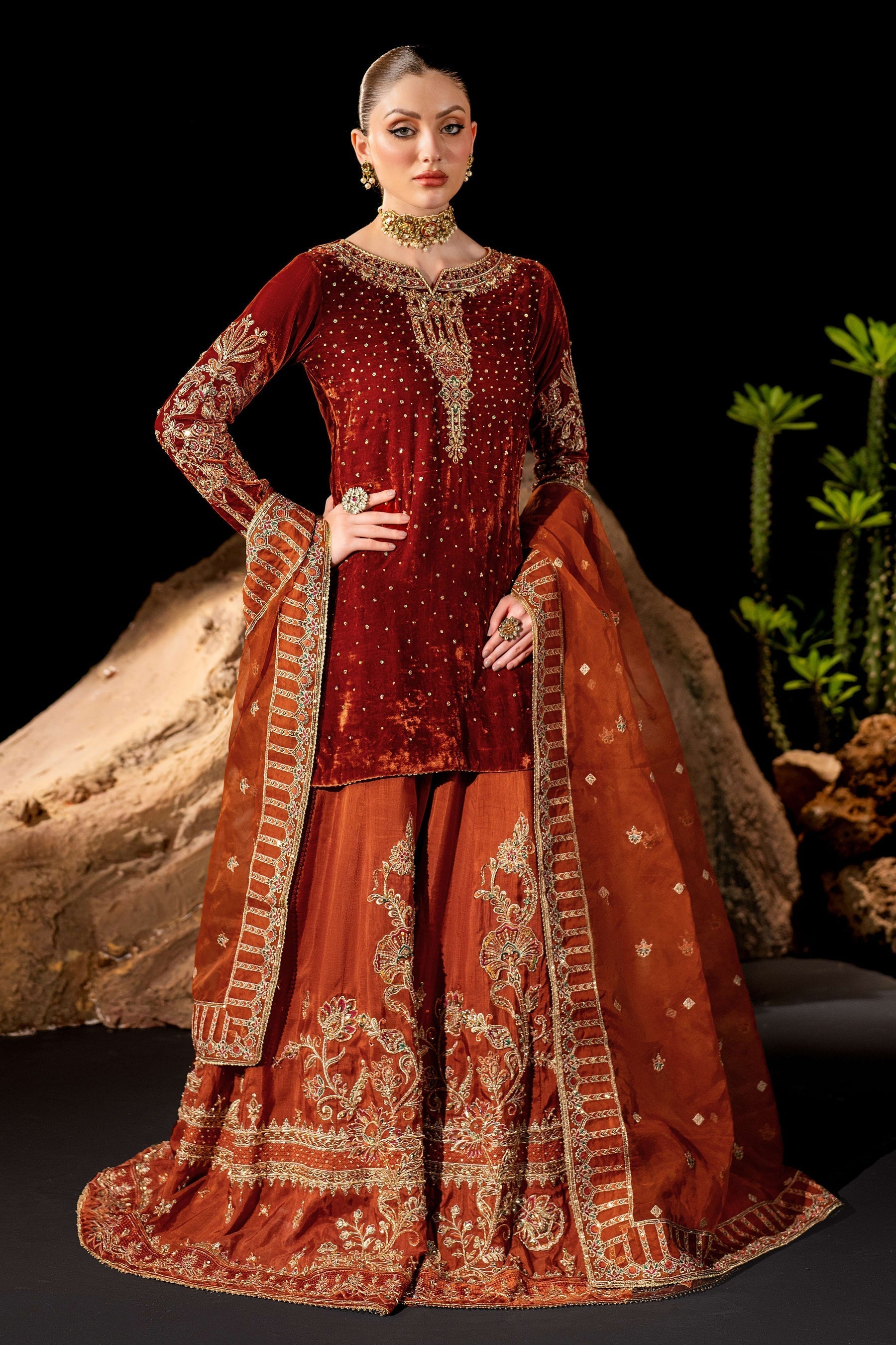 Naqshi | Makhmal 24 | Amber - Ladies Clothes - Maria Faisal