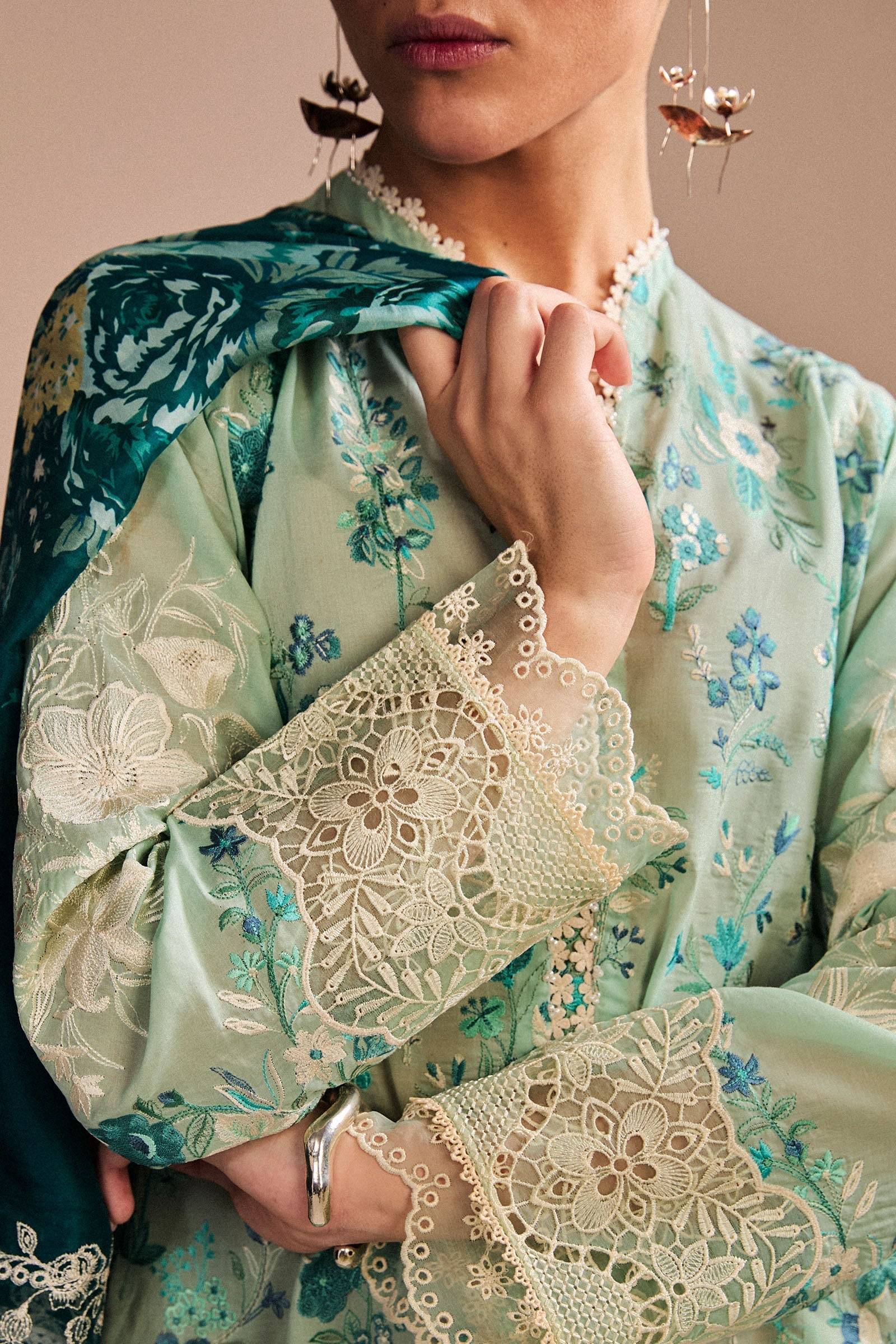 Zara Shahjahan | Satori 25 | Nozomi-2B by Maria Faisal - Registered Vendor of : Zara Shahjahan - type : Ladies Clothes - 100% original wedding dresses