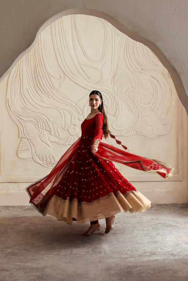 Vanya | Revuse Wedding Formals | RV-01 - Ladies Clothes - Maria Faisal