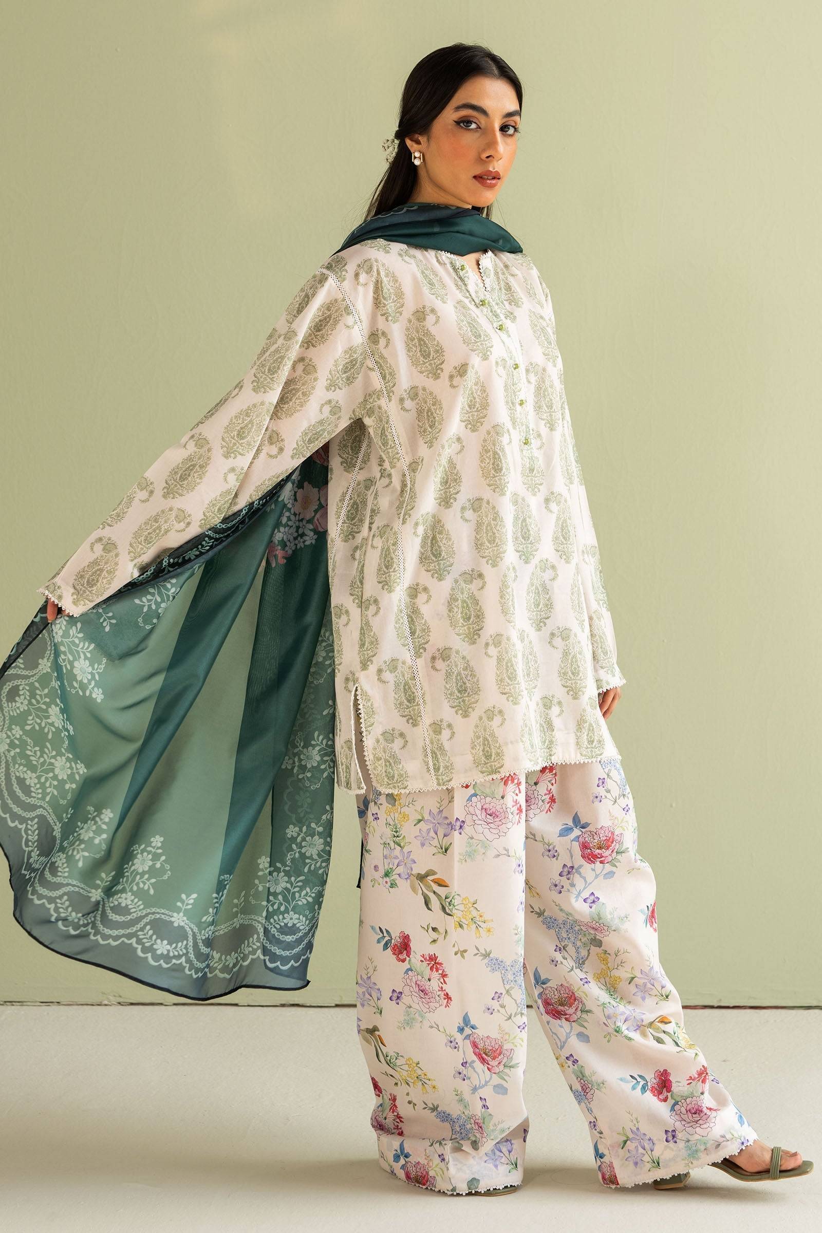 Zara Shahjahan | Coco Prints 25 | Paisley-6B by Maria Faisal - Registered Vendor of : Zara Shahjahan - type : Ladies Clothes - 100% original wedding dresses