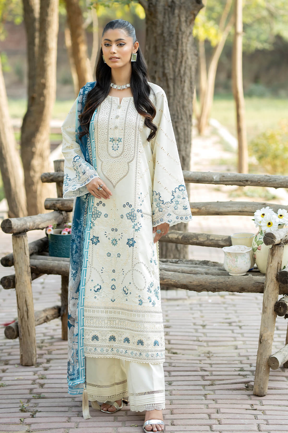 Imrozia Premium | Subah e Roshan | S.L 69 Nigaar - Designer Dress with Intricate embroidery and embellishments. Shop elegent wedding dress at Maria Faisal.