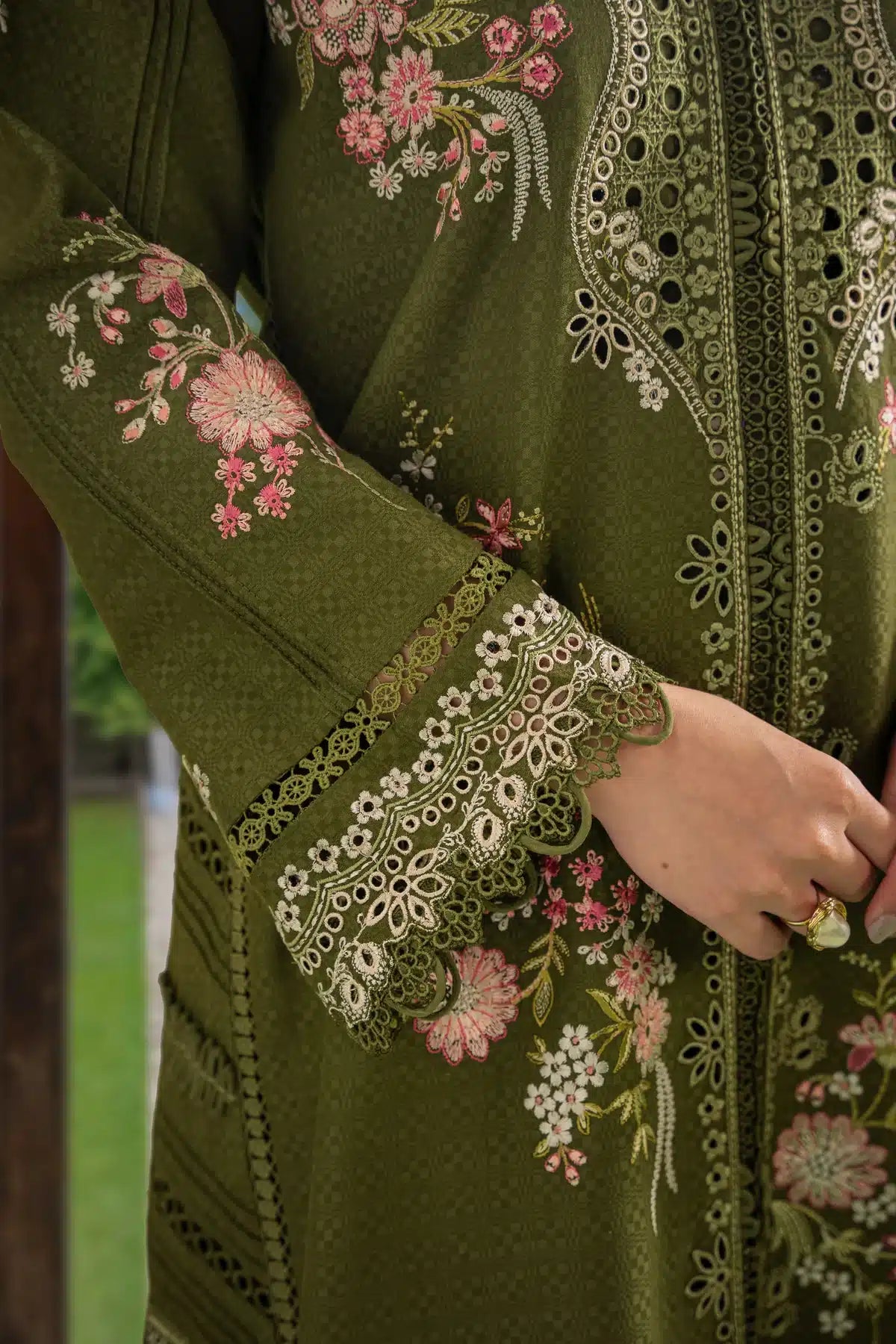 Sable Vogue | Winter 23 | SWC-06-23