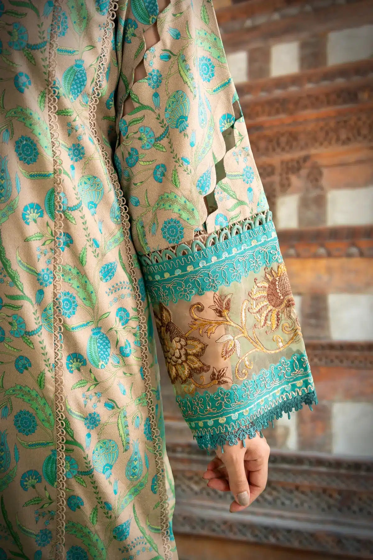 Sable Vogue | Winter 23 | SWC-10-23