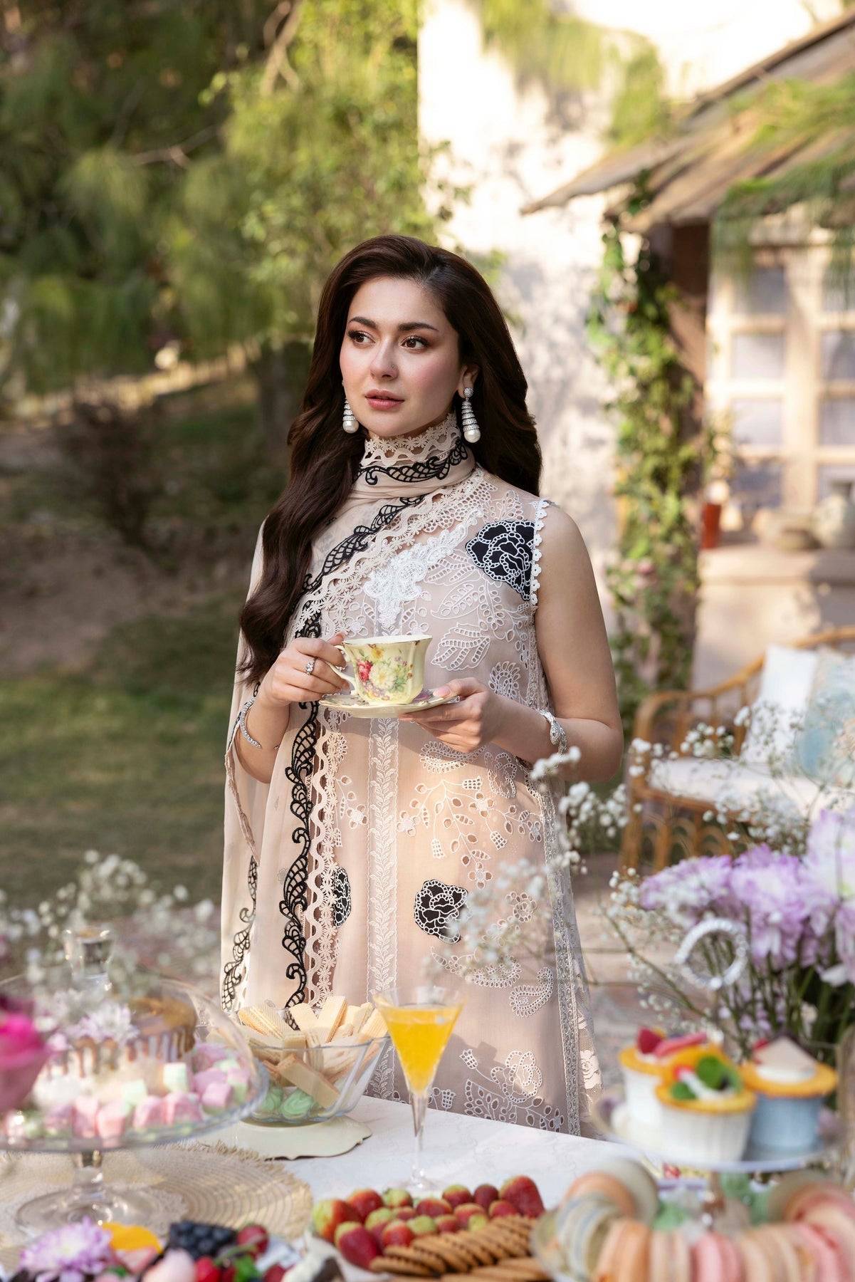 Sable Vogue | Luxury Formal 25 | SL-01-25-V1 by Maria Faisal - Registered Vendor of : Sable Vogue - type : Ladies Clothes - 100% original wedding dresses