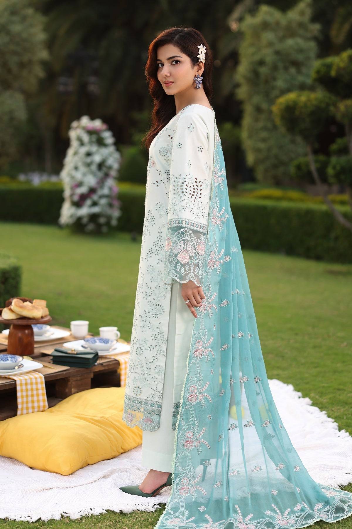 Imrozia Premium | Hayam Luxury Lawn 25 | SL 88 HIBA by Maria Faisal - Registered Vendor of : Imrozia Premium - type : Ladies Clothes - 100% original wedding dresses