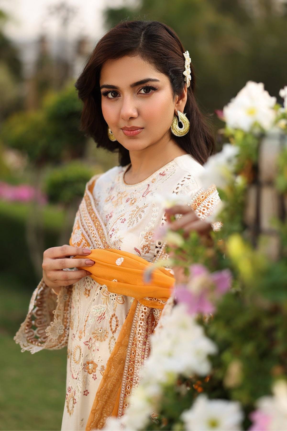 Imrozia Premium | Hayam Luxury Lawn 25 | SL 91 LULU by Maria Faisal - Registered Vendor of : Imrozia Premium - type : Ladies Clothes - 100% original wedding dresses