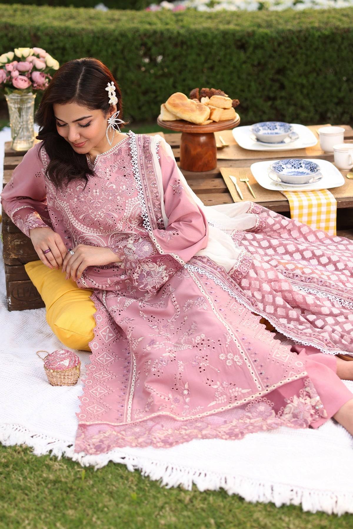 Imrozia Premium | Hayam Luxury Lawn 25 | SL 93 ISRA by Maria Faisal - Registered Vendor of : Imrozia Premium - type : Ladies Clothes - 100% original wedding dresses