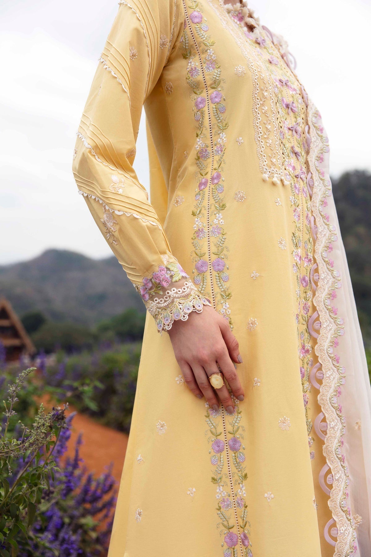 Sable Vogue | Luxury Lawn 24 | Maye - Ladies Clothes - Maria Faisal