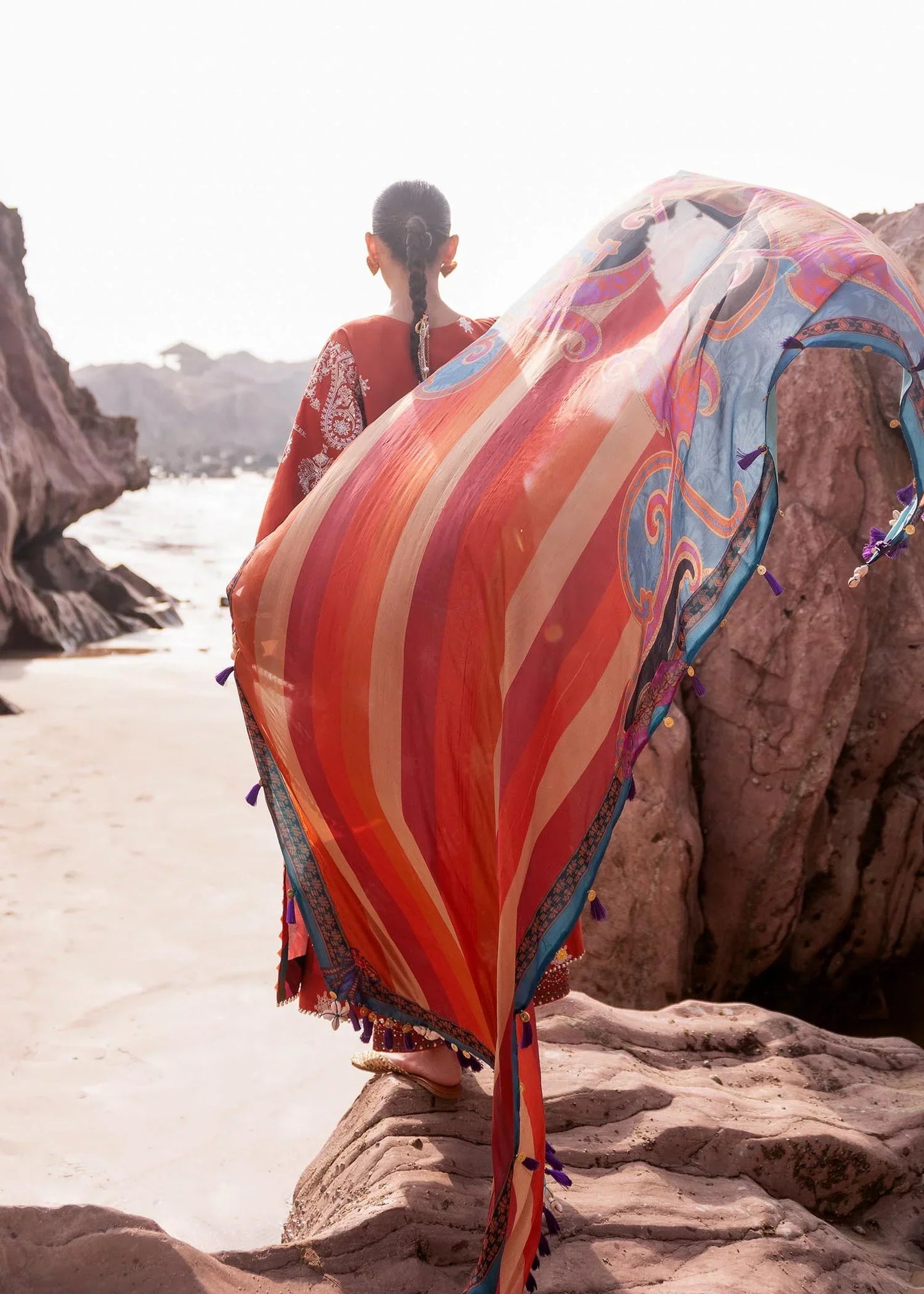 Sadaf Fawad Khan | Siraa Luxury Lawn 24| Nuha (B) - Ladies Clothes - Maria Faisal