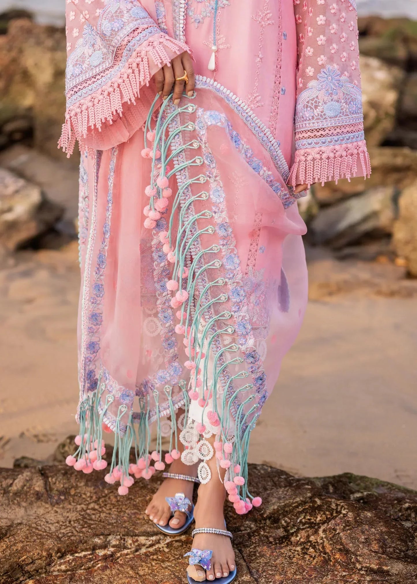 Sadaf Fawad Khan | Siraa Luxury Lawn 24| Amira (B) - Ladies Clothes - Maria Faisal