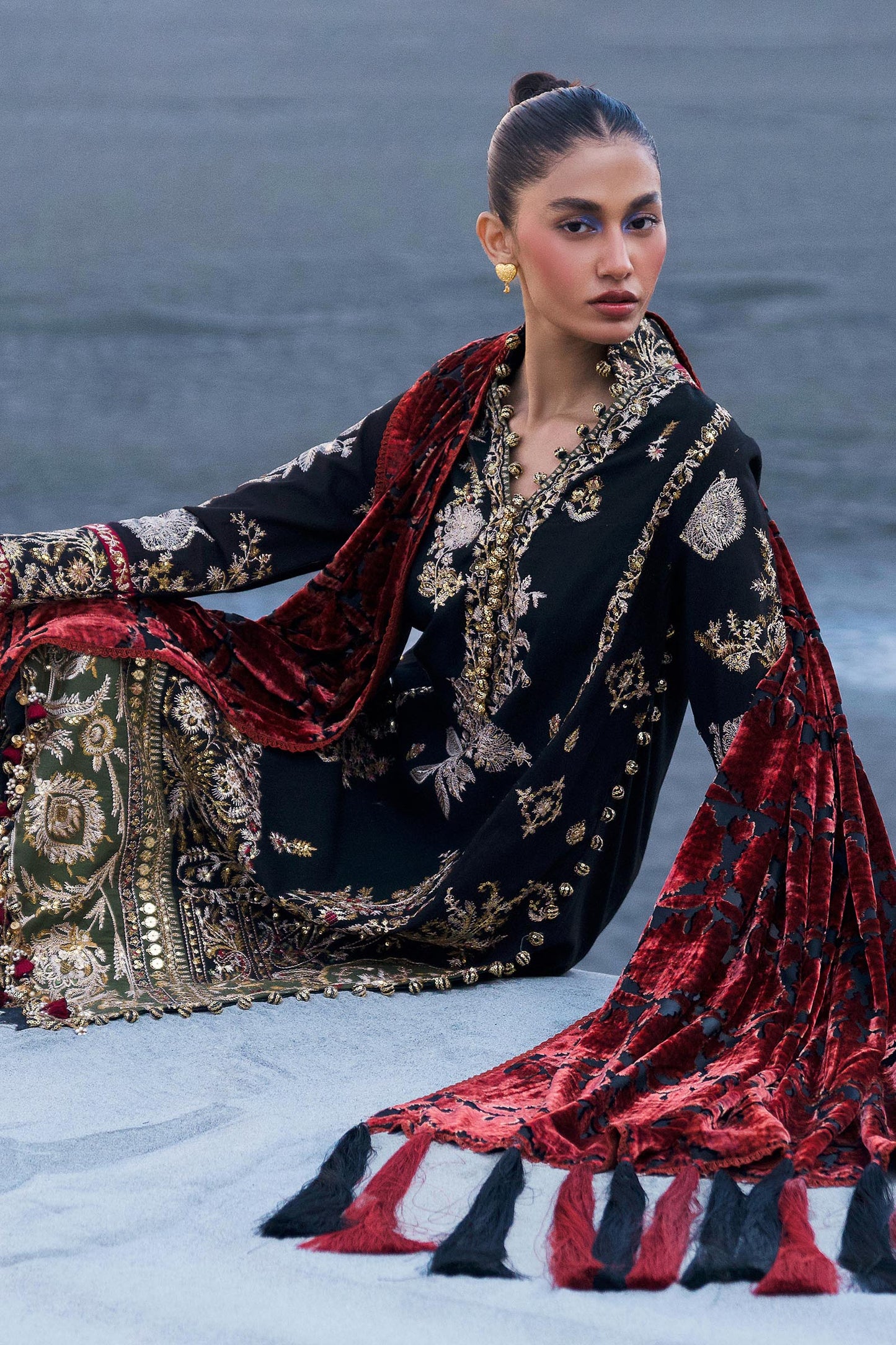 Sana Safinaz | Winter Shawl 24 | S241-001A-3CP - Ladies Clothes - Maria Faisal