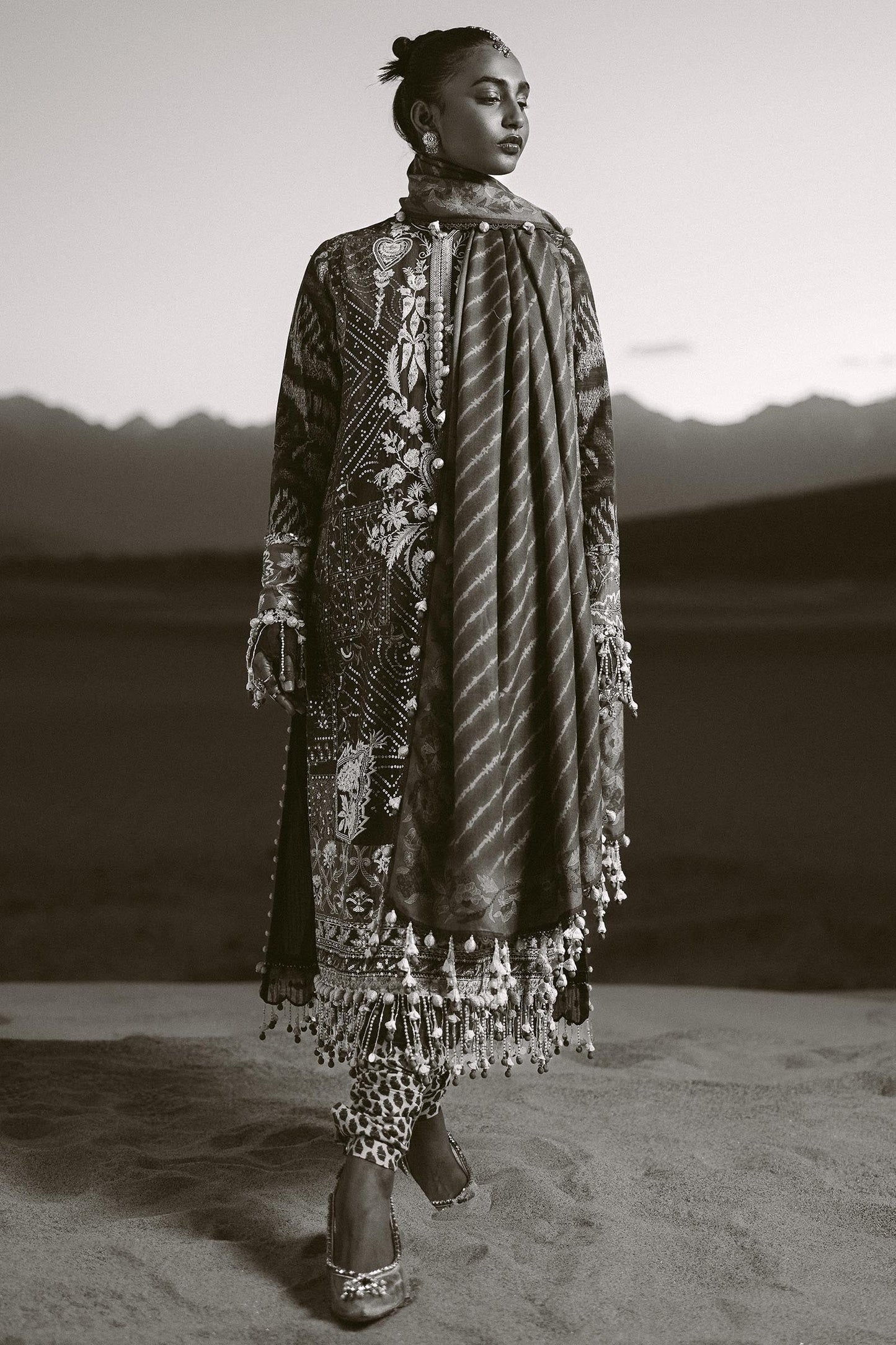 Sana Safinaz | Winter Shawl 24 | S241-007A-3CP - Ladies Clothes - Maria Faisal