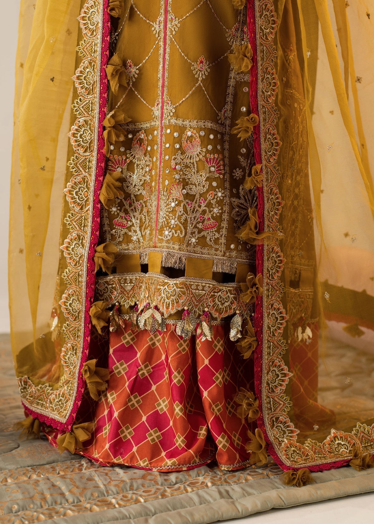 Shurooq | Zara Edit 24 | Keyseria - Ladies Clothes - Maria Faisal