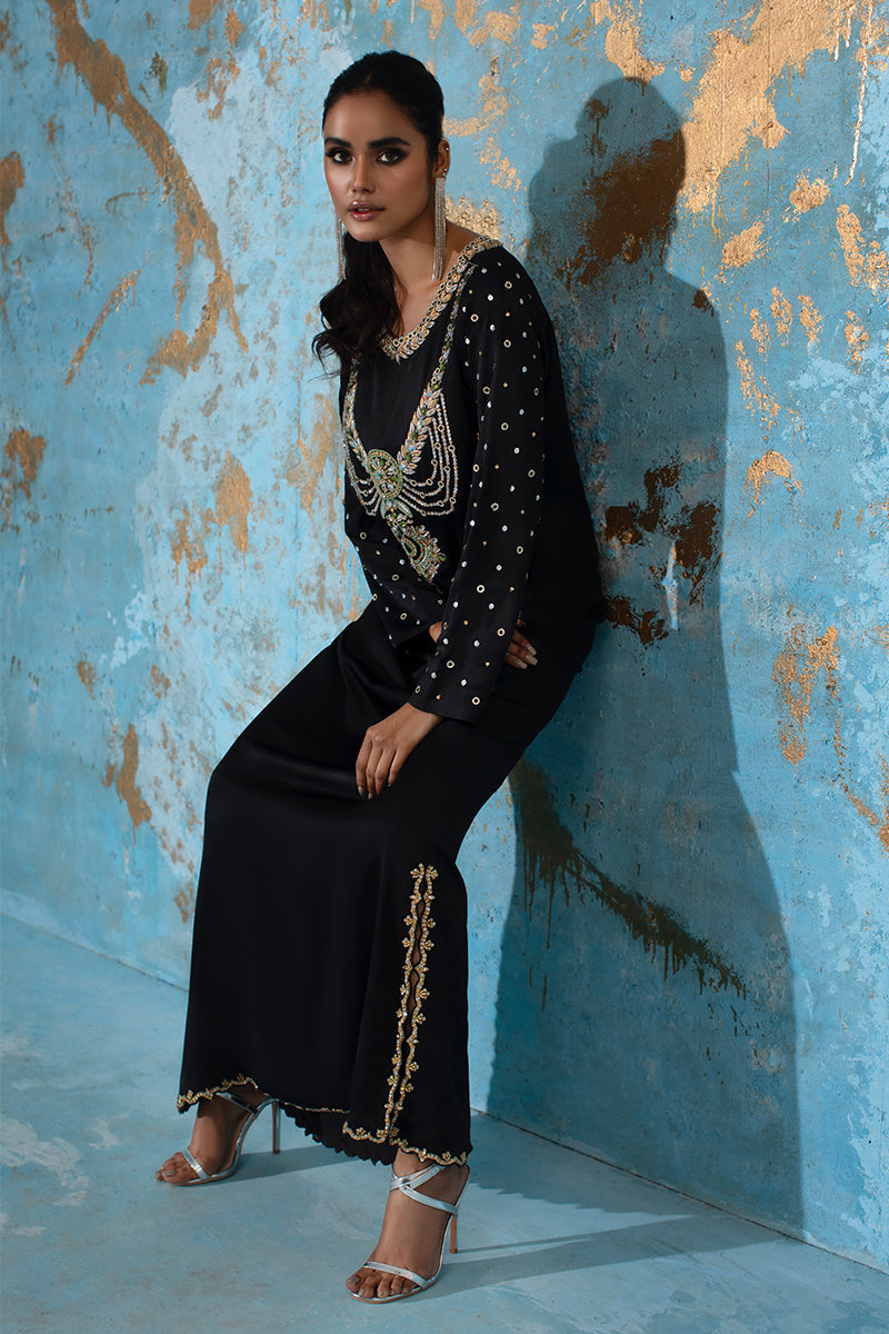 Wardha Saleem | Luxury Pret Fusion Wear | BELLE - KAFTAN - Ladies Clothes