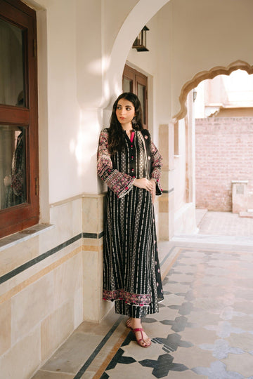 Taana Baana | Manzil Winter | B3401A - Designer Dress with Intricate embroidery and embellishments. Shop elegent wedding dress at Maria Faisal.