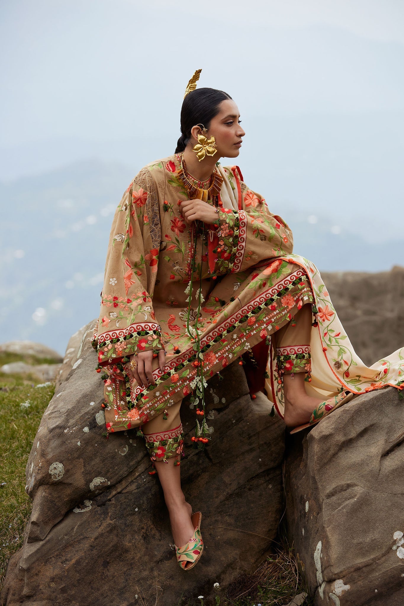 Elan | Kashmee Legacy Lawn 26 |DEODAR (EL26-12 B) - Luxury Dress - available at Maria Faisal in UK and USA.