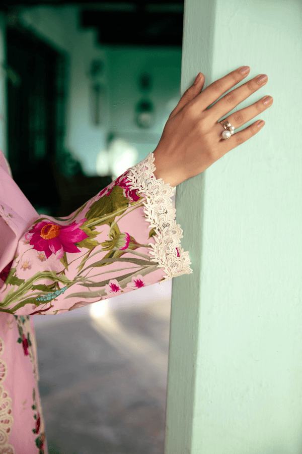 Manara | Vintage Flora 25 | SIERRA by Maria Faisal - Registered Vendor of : Manara - type : Ladies Clothes - 100% original wedding dresses