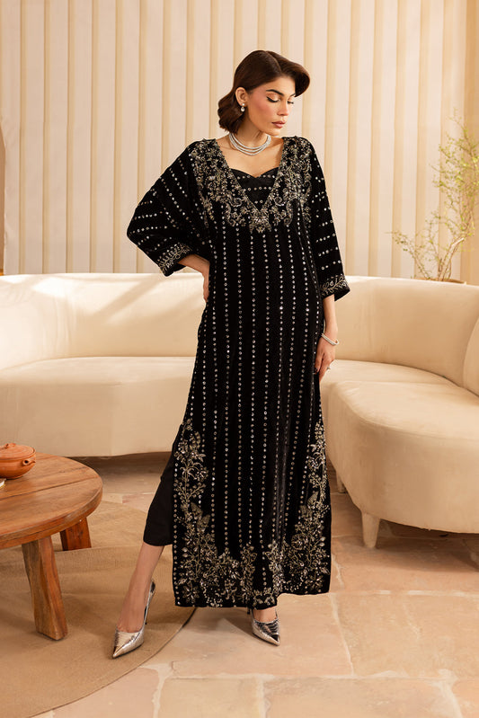 Vanya | Velvet Formals 24 |  KV-53 - Ladies Clothes - Maria Faisal