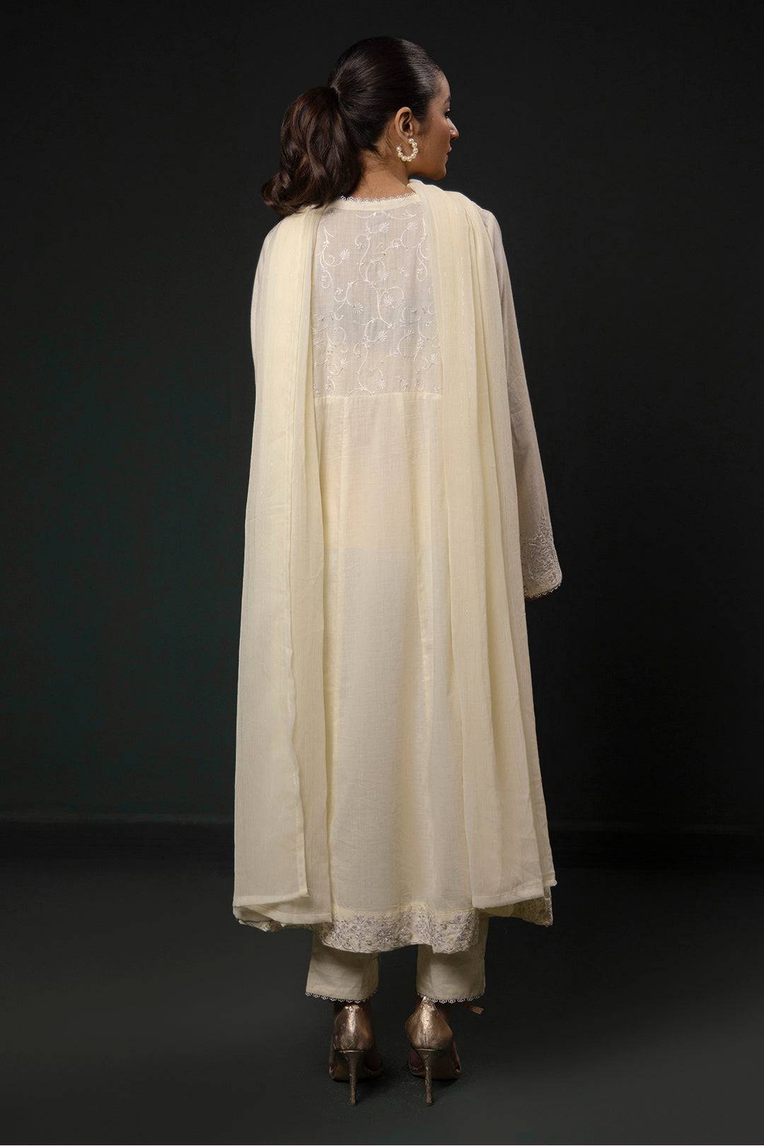 Zellbury | Summer Pret | Embroidered Kurta Dupatta Trouser - 3332 by Maria Faisal - Registered Vendor of : Zellbury Women - type : Signature Pret - 100% original wedding dresses