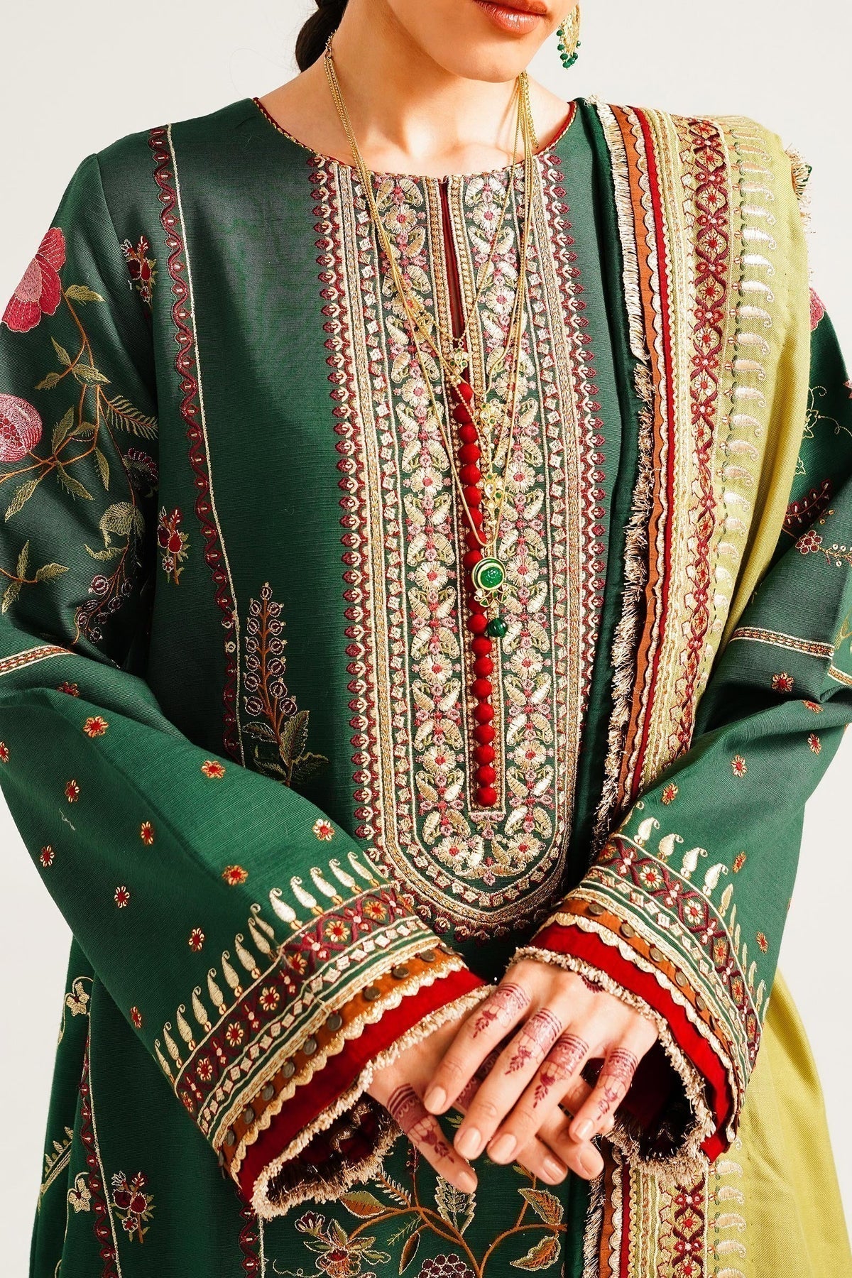 Zara ShahJahan | Winter Shawl 23 | WS23-D7