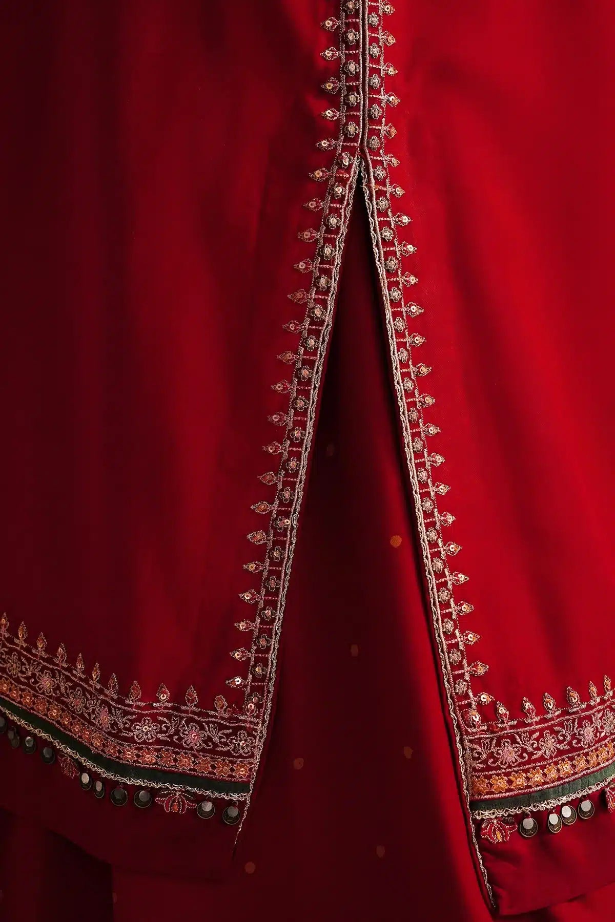 Zara ShahJahan | Winter Shawl 23 | WS23-D8