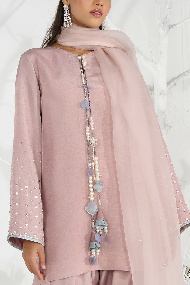 Wardha Saleem | Zimal Silk Edit | Amiraah