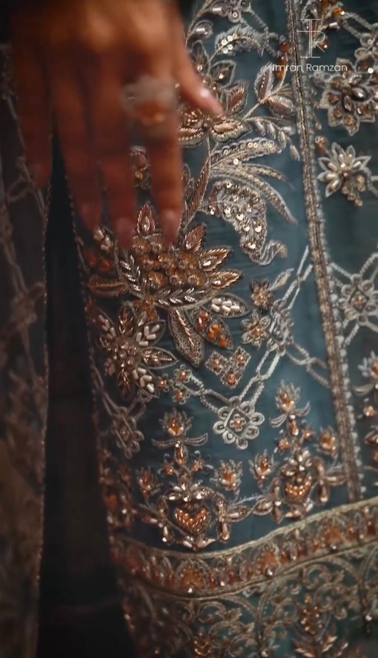 Imran Ramzan | Rubaru | Ghazal - Ladies Clothes