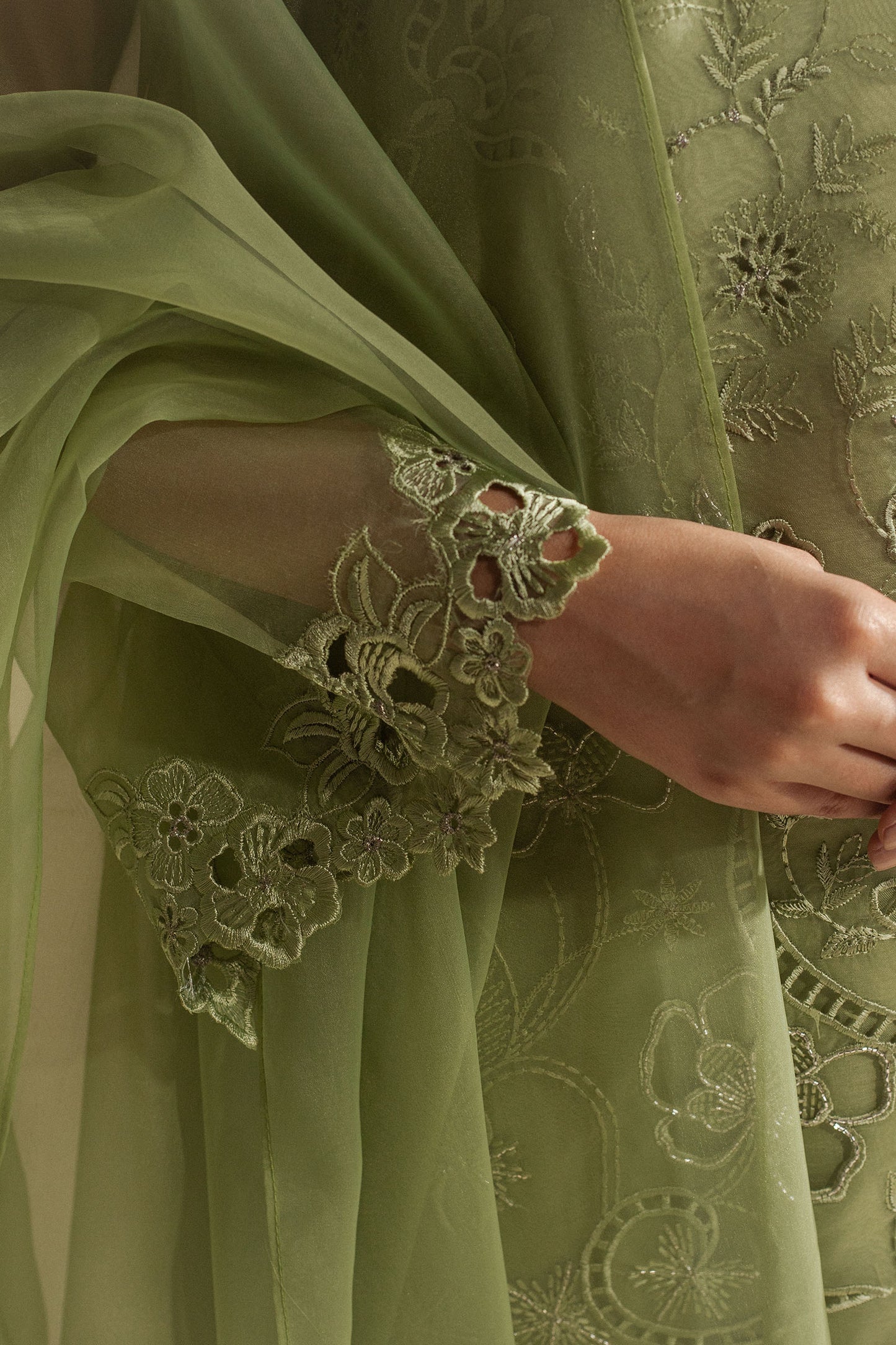 Zara Shahjahan | Fall Festive 24 | ZC-2074 - Ladies Clothes - Maria Faisal