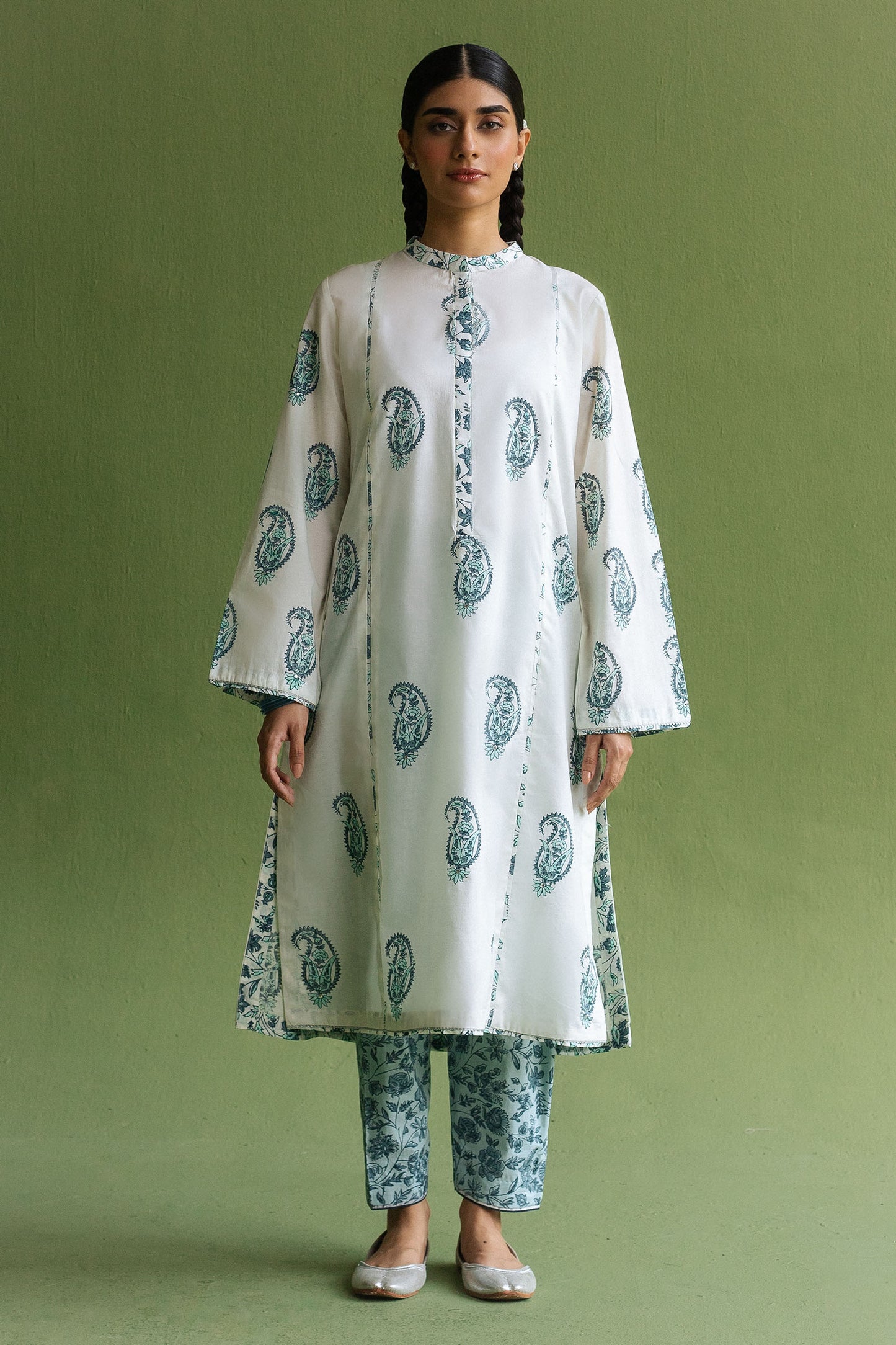 Zara Shahjahan | Handcrafted Suits | ZHC-054 - Ladies Clothes - Maria Faisal