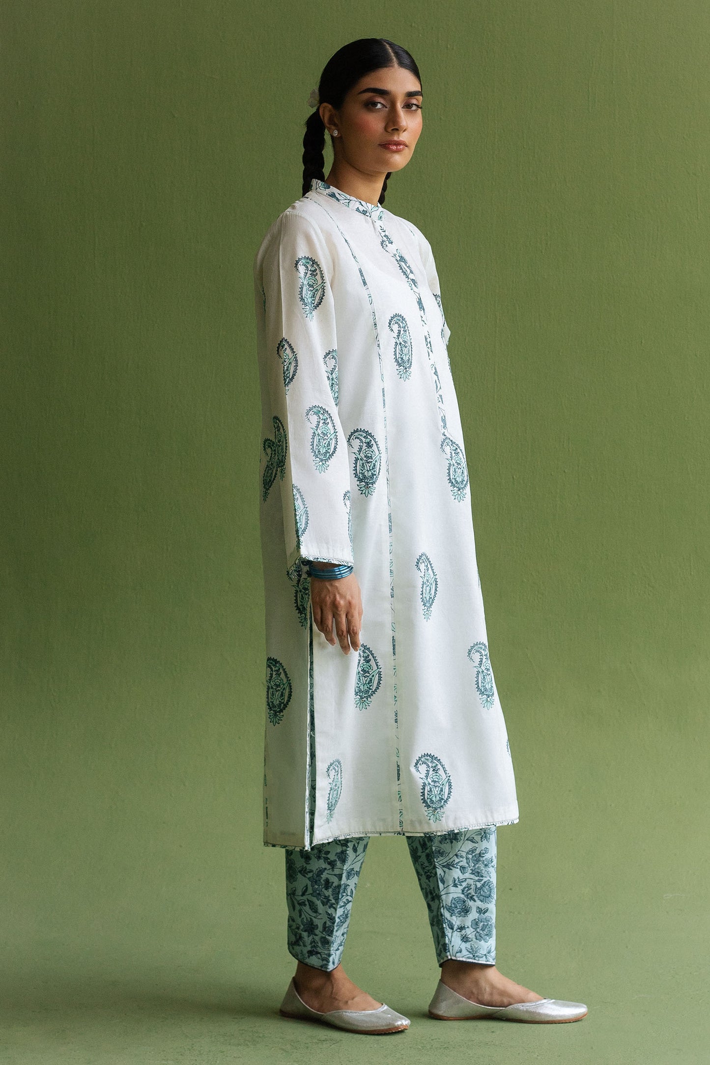 Zara Shahjahan | Handcrafted Suits | ZHC-054 - Ladies Clothes - Maria Faisal