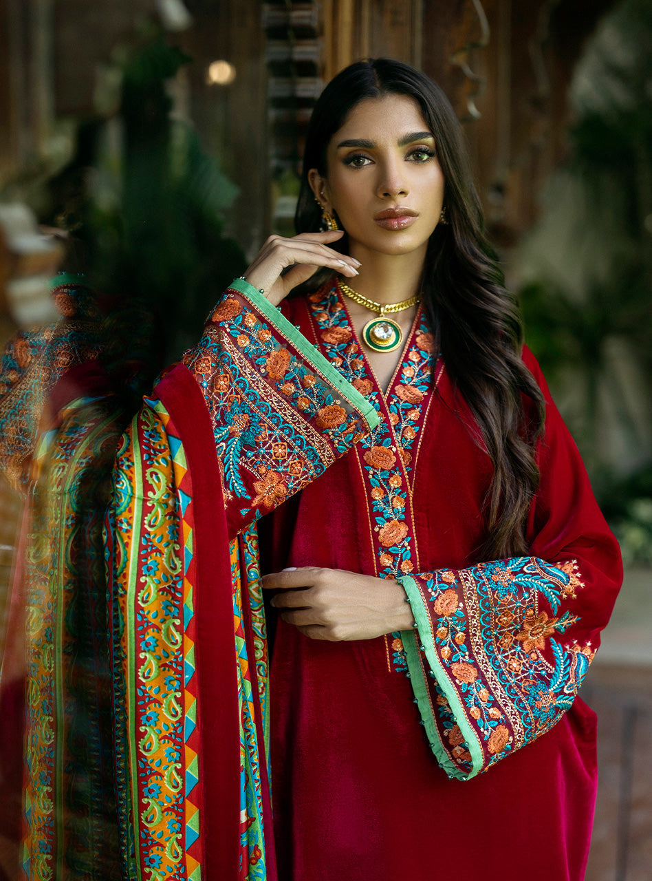 Zainab Chottani | Makhmal Luxe Pret | Shehla - Ladies Clothes - Maria Faisal