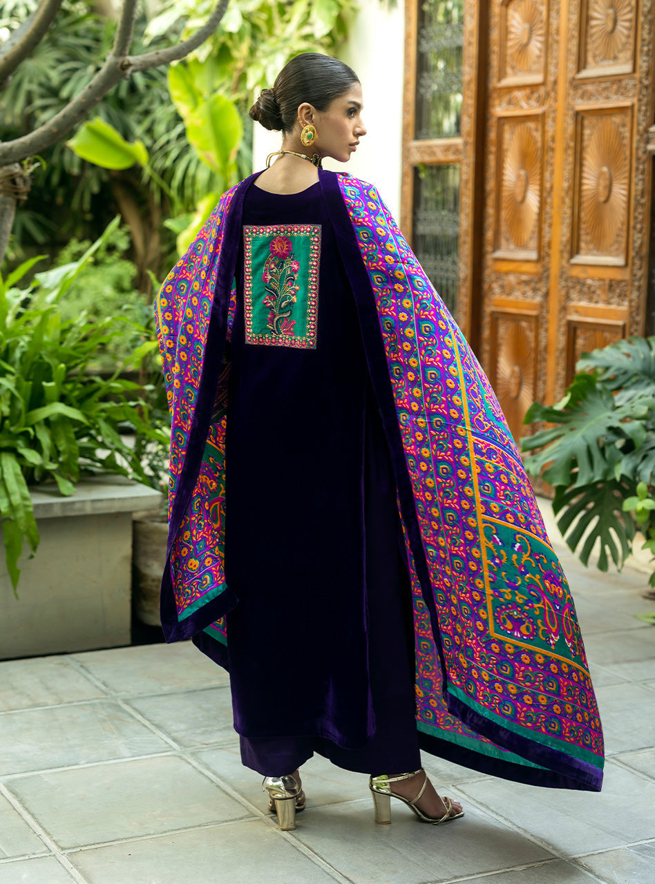 Zainab Chottani | Makhmal Luxe Pret | Rangin - Ladies Clothes - Maria Faisal