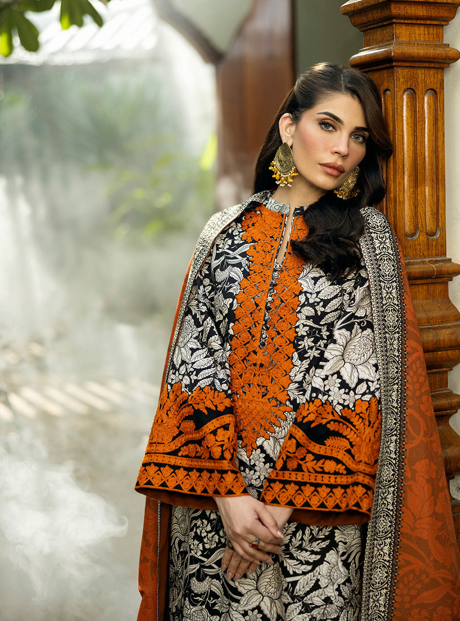 Zainab Chottani | Winter Shawls 24 | Mysha - Ladies Clothes