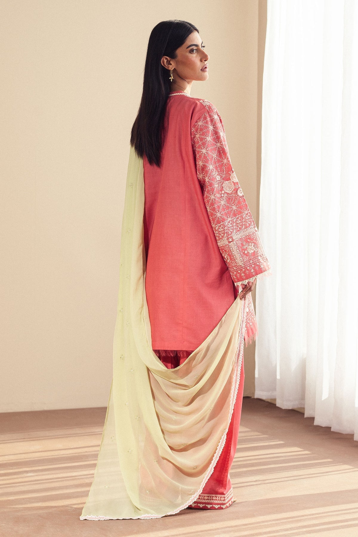 Zara Shahjahan | Pret Wear | CR25P0211 by Maria Faisal - Registered Vendor of : Zara Shahjahan - type : Ladies Clothes - 100% original wedding dresses