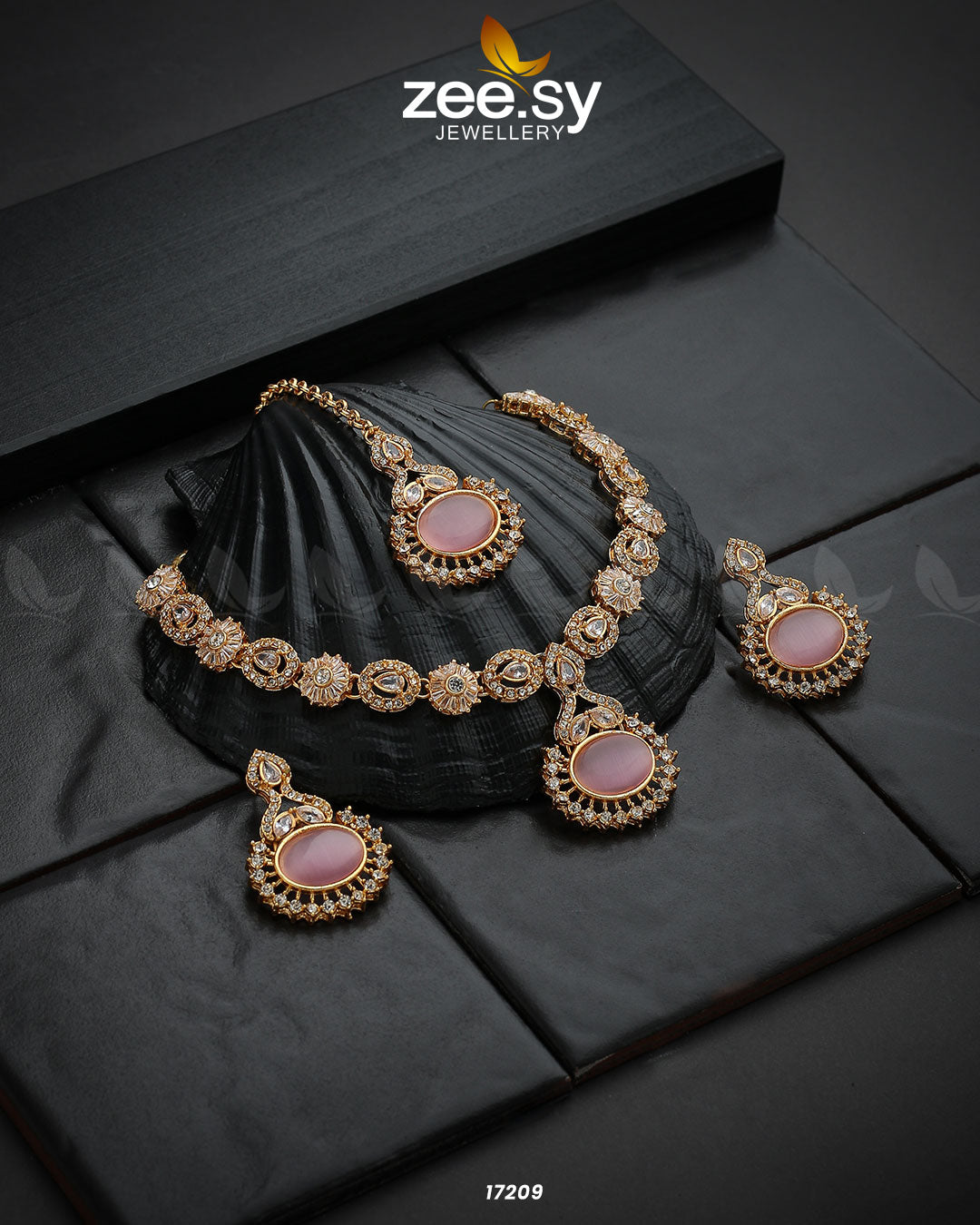 Zirconic Starburst Necklace - Necklace Sets