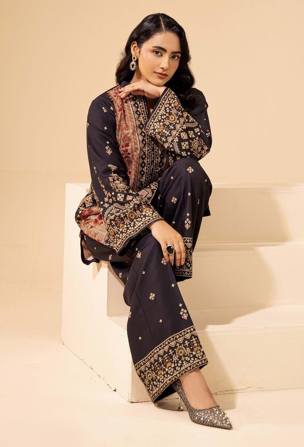 Adans Libas | Winter Slub 25 | SLUB 7563 - is Black dress from Adans Libas - Ladies Clothes - Maria Faisal